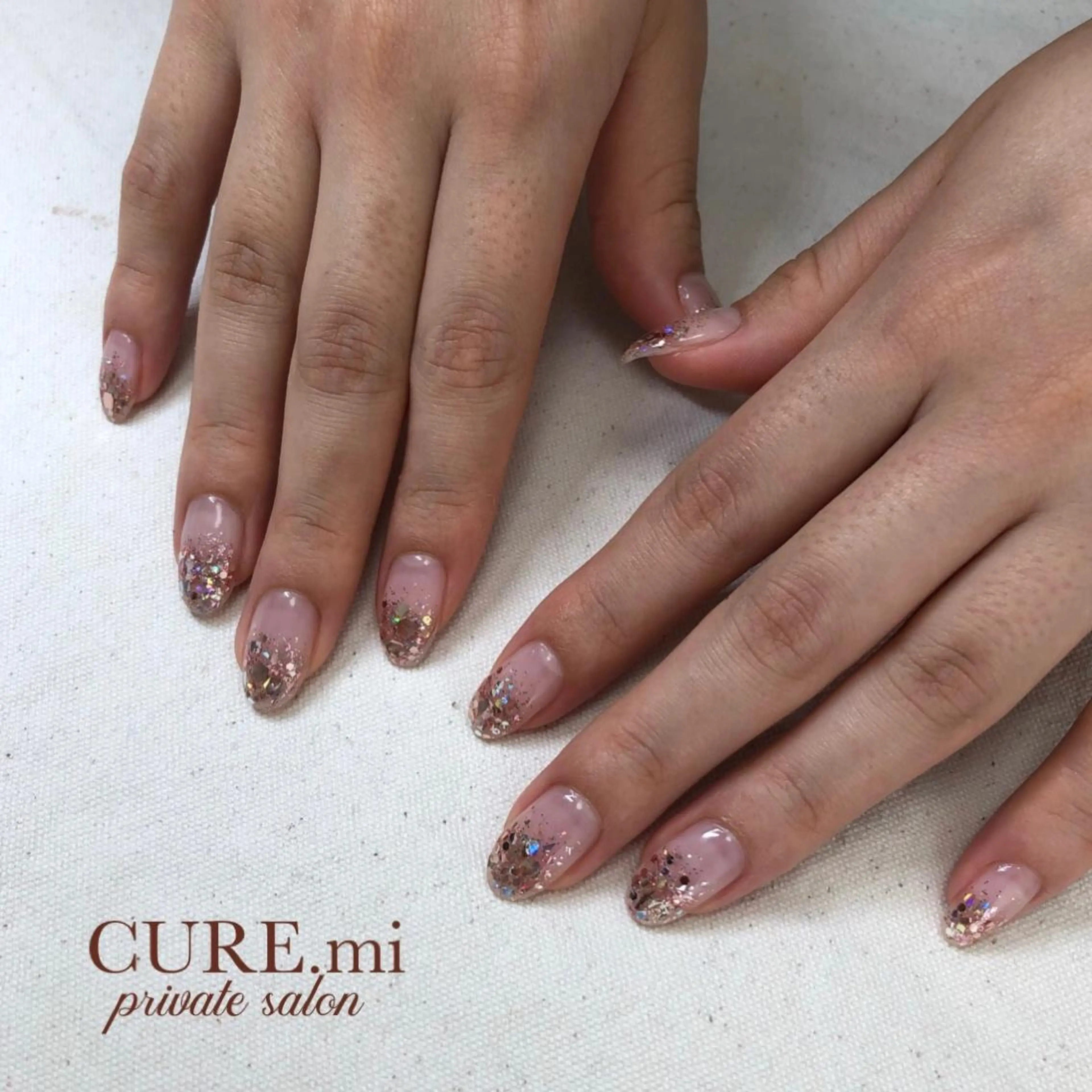 ネイル グラデーション キラキラネイル ラメ(グリッター) ラメグラデーション ハンドネイル 伊藤 美香のその他イメージ