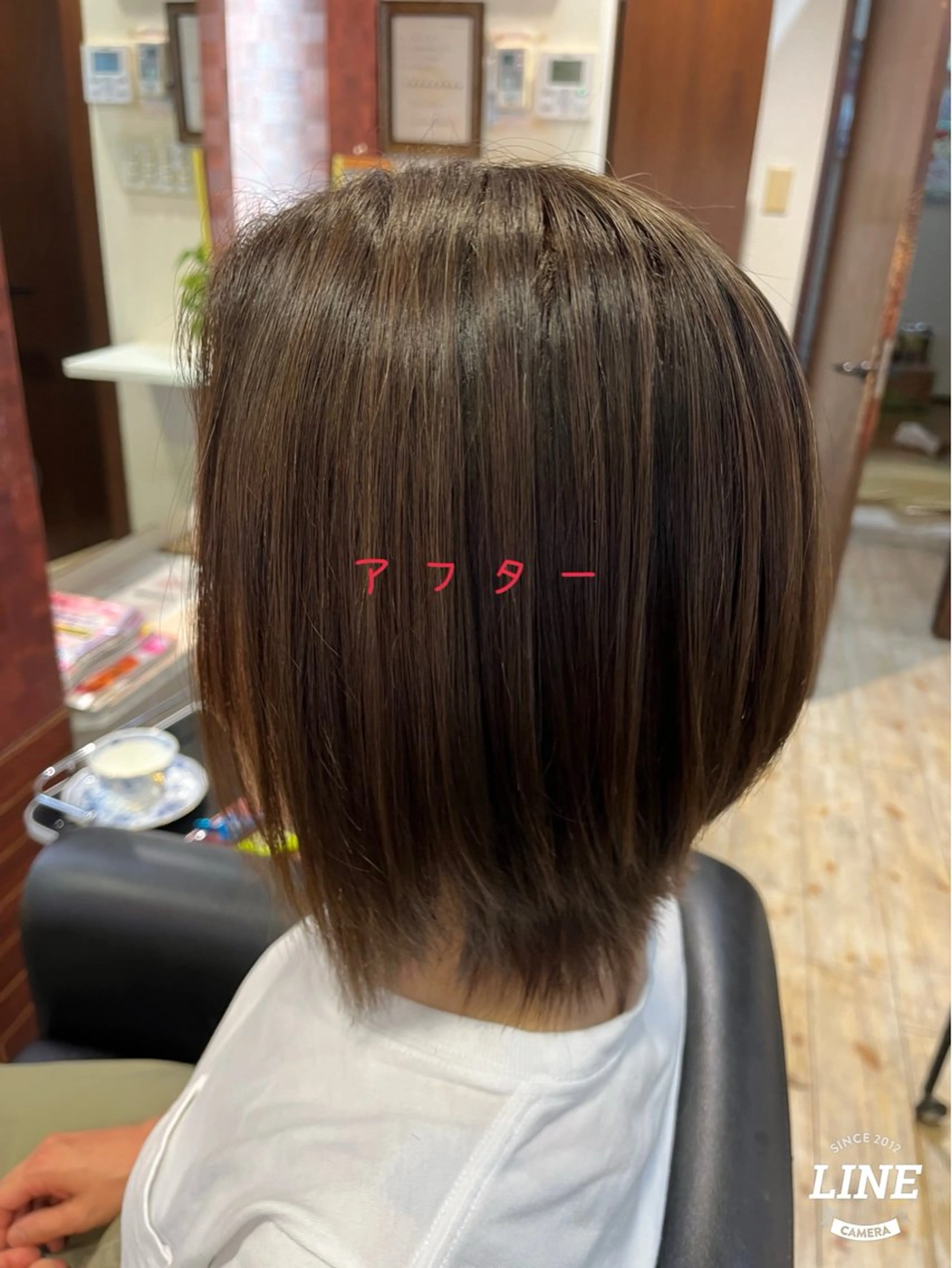 ミディアム カラー ベージュカラー ブルーカラー ブラウンカラー エル美容室所属・織田 英之のヘアスタイル