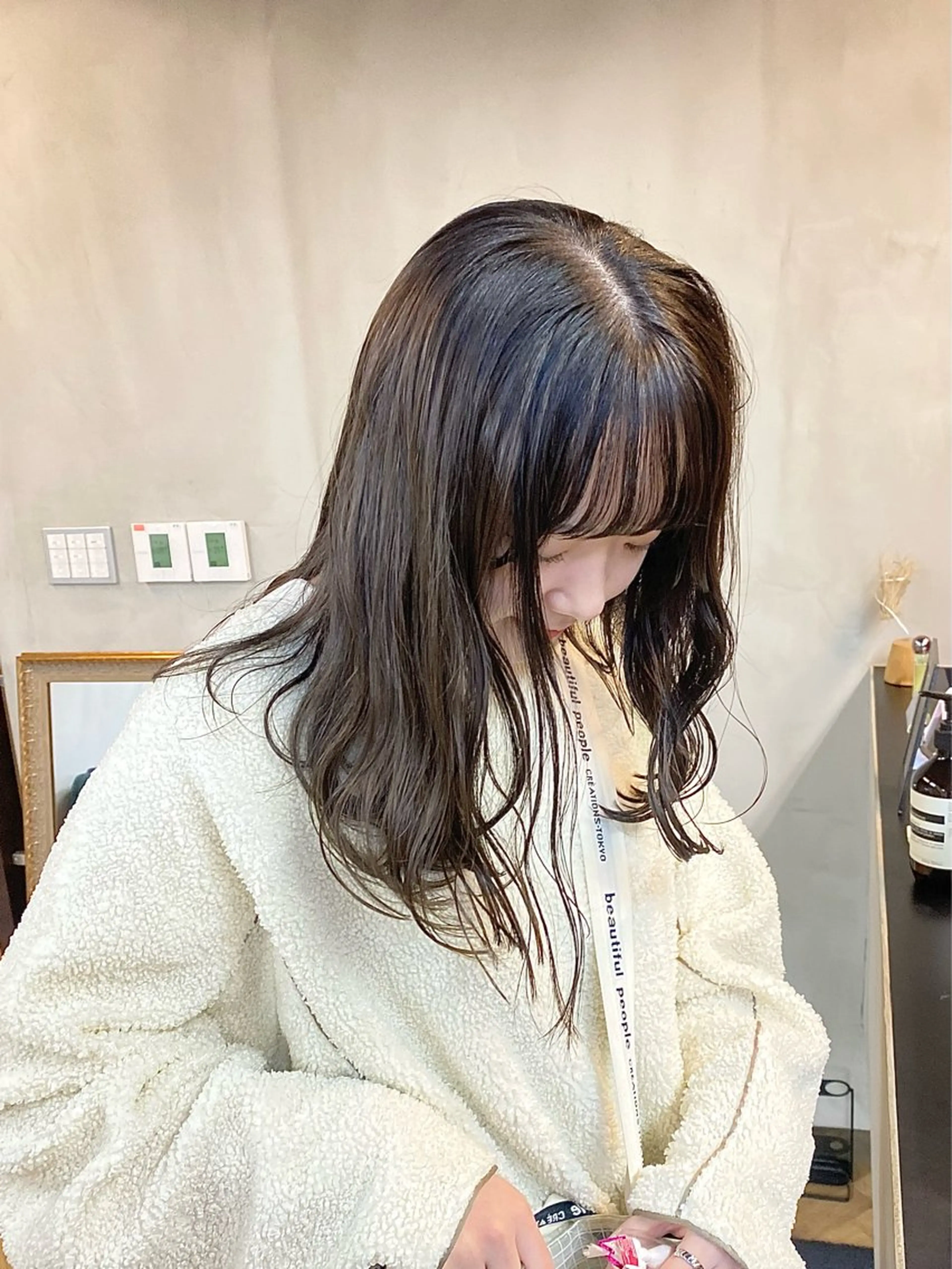 ミディアム カラー ヘアアレンジ グレージュ カット ヘアカラー トリートメント ハル🌸柔色/ ブリーチなし/艶髪のヘアスタイル