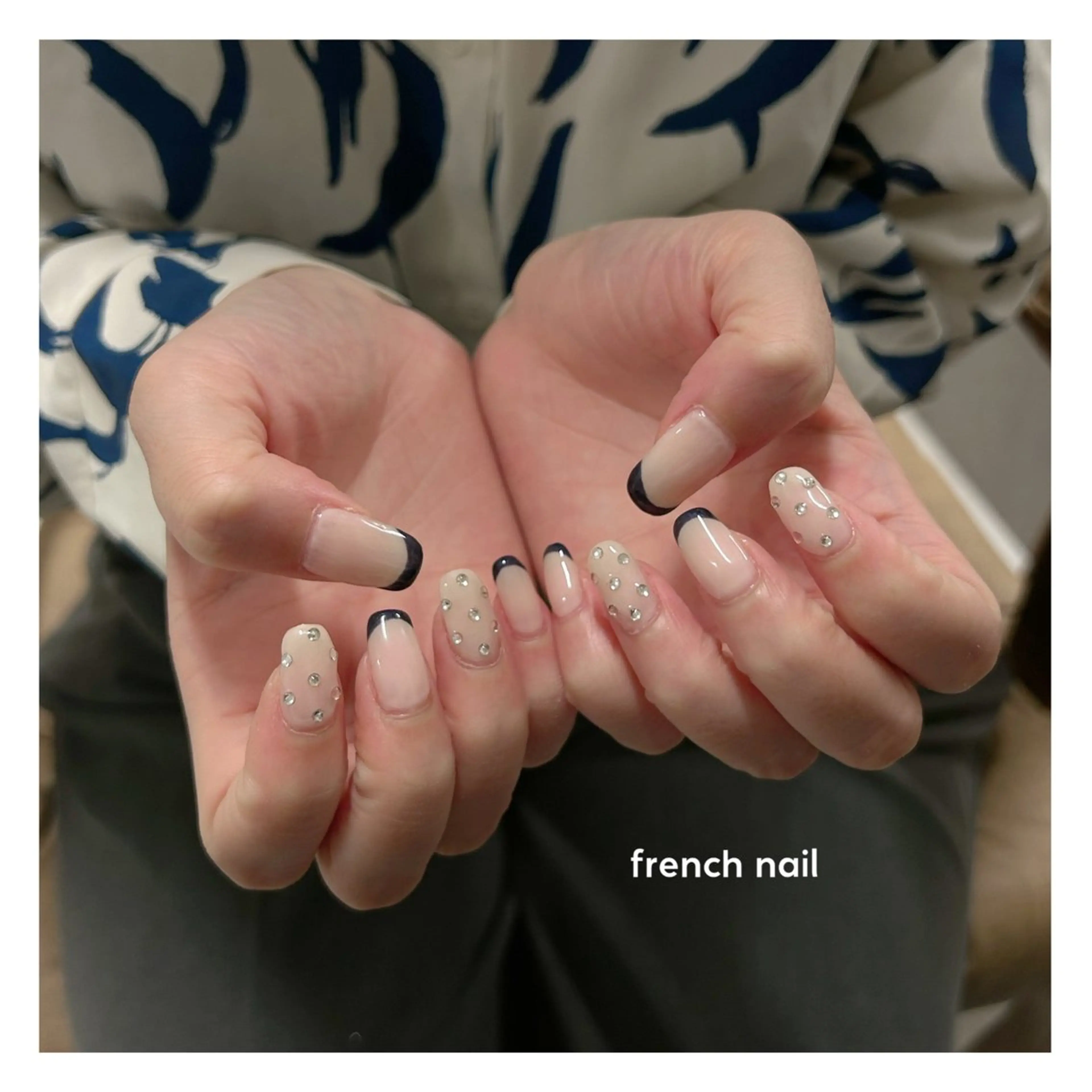 ネイル フレンチネイル ハンドネイル ⭐︎ seira ⭐︎のマツエク・マツパデザイン