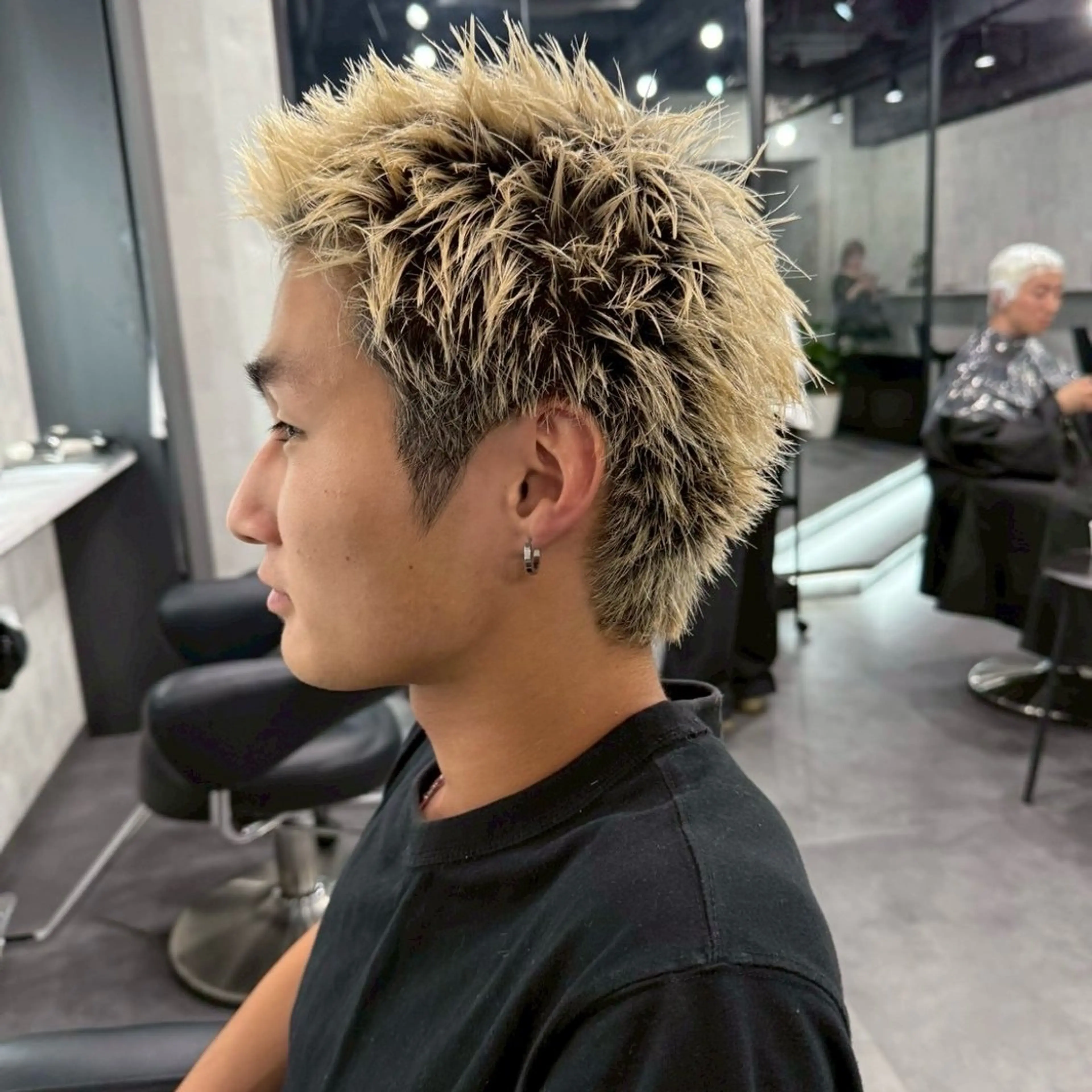 ショート カラー メンズ スパイキーショート メンズウルフカット ショートヘア ウルフカット カット ヘアカラー スパイキーショート/ 短髪/渋谷/kiyoのヘアスタイル