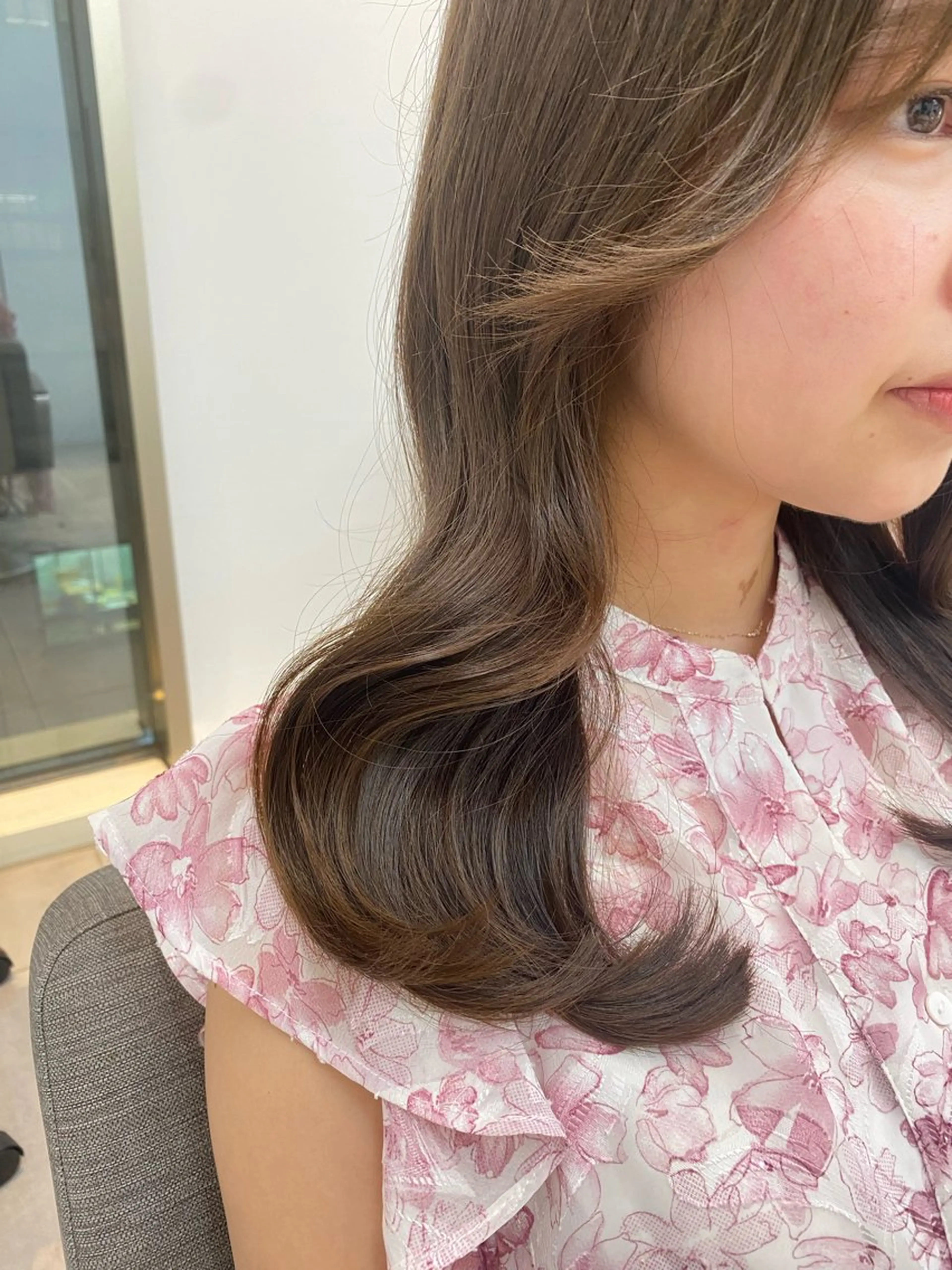 セミロング カット nok所属・レイヤー/ベージュ/ どますず🌺のヘアスタイル