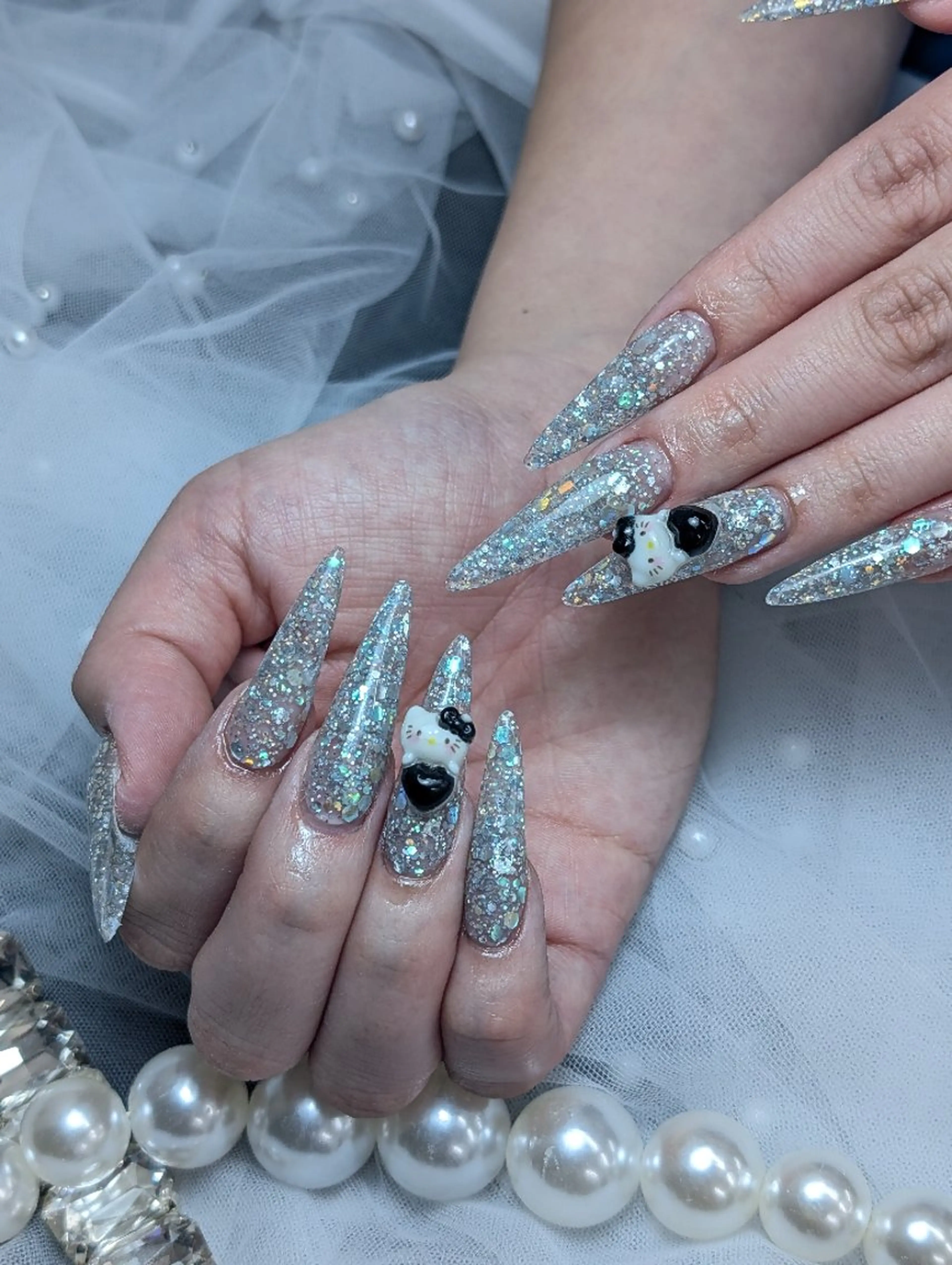 ネイル RUNWAY 　　の眉毛・アイブロウイメージ