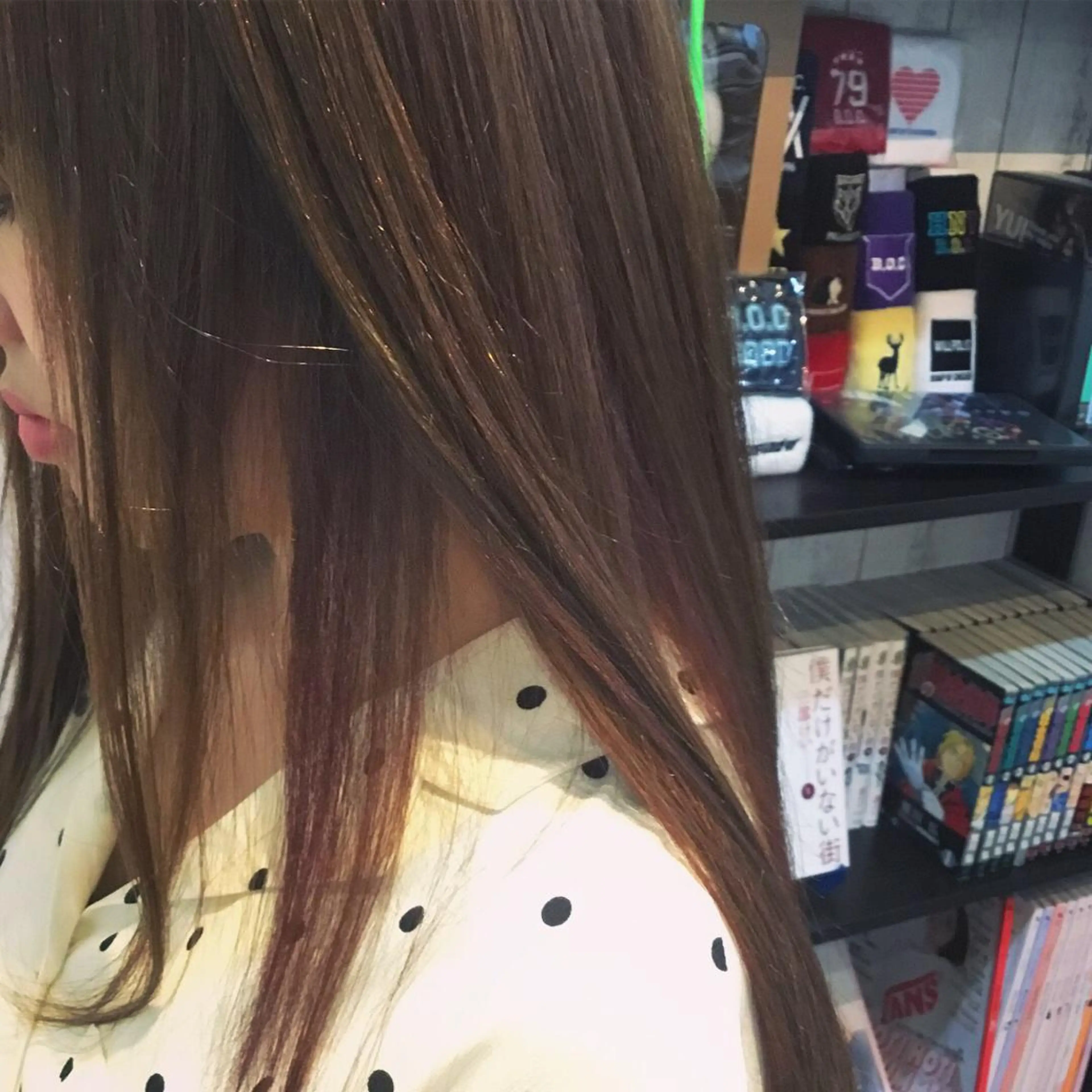 ロング カラー embrace エンブレイスのヘアスタイル