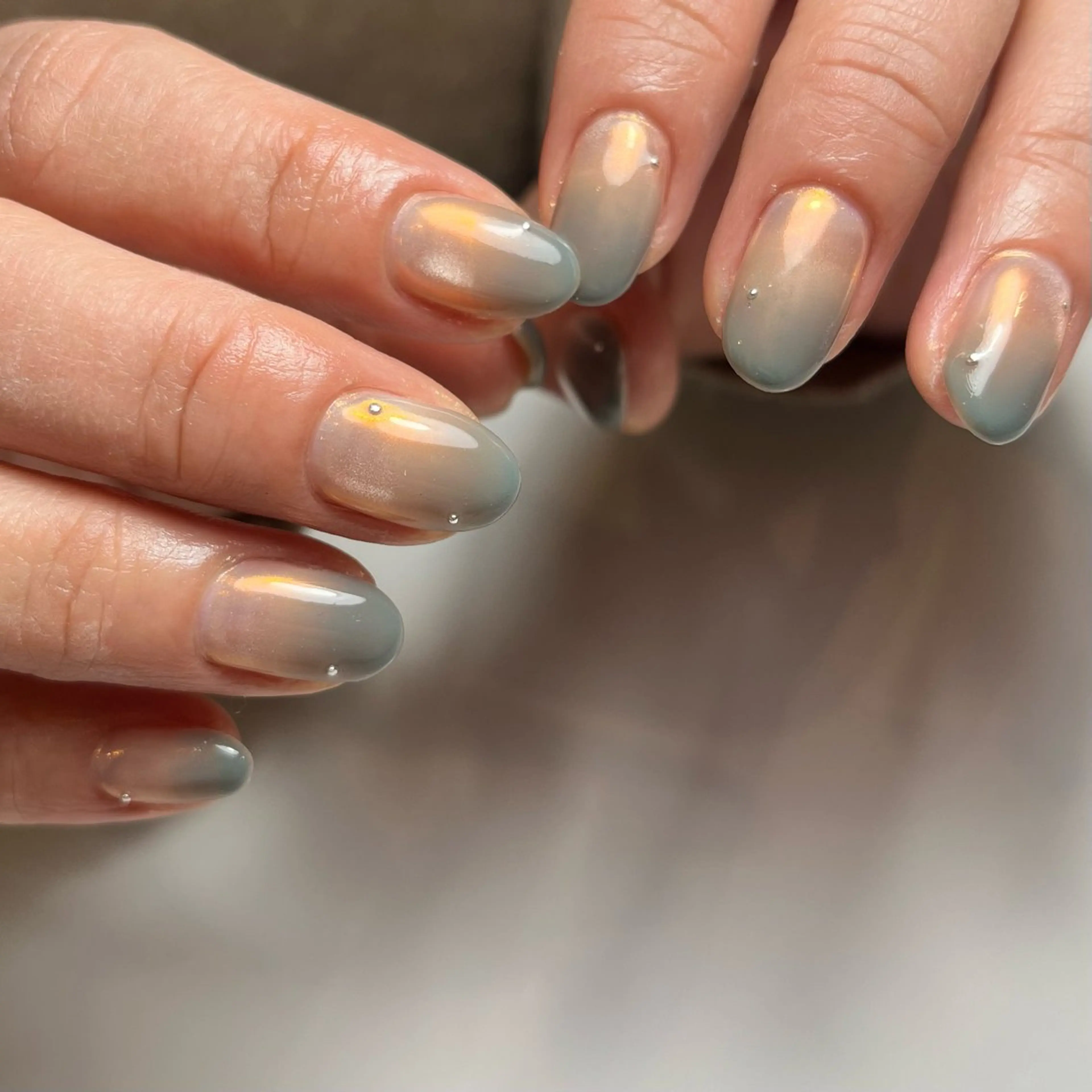 ネイル オーロラネイル グラデーション マグネットネイル 持ち込み ballie／小野原 なつみのネイルデザイン