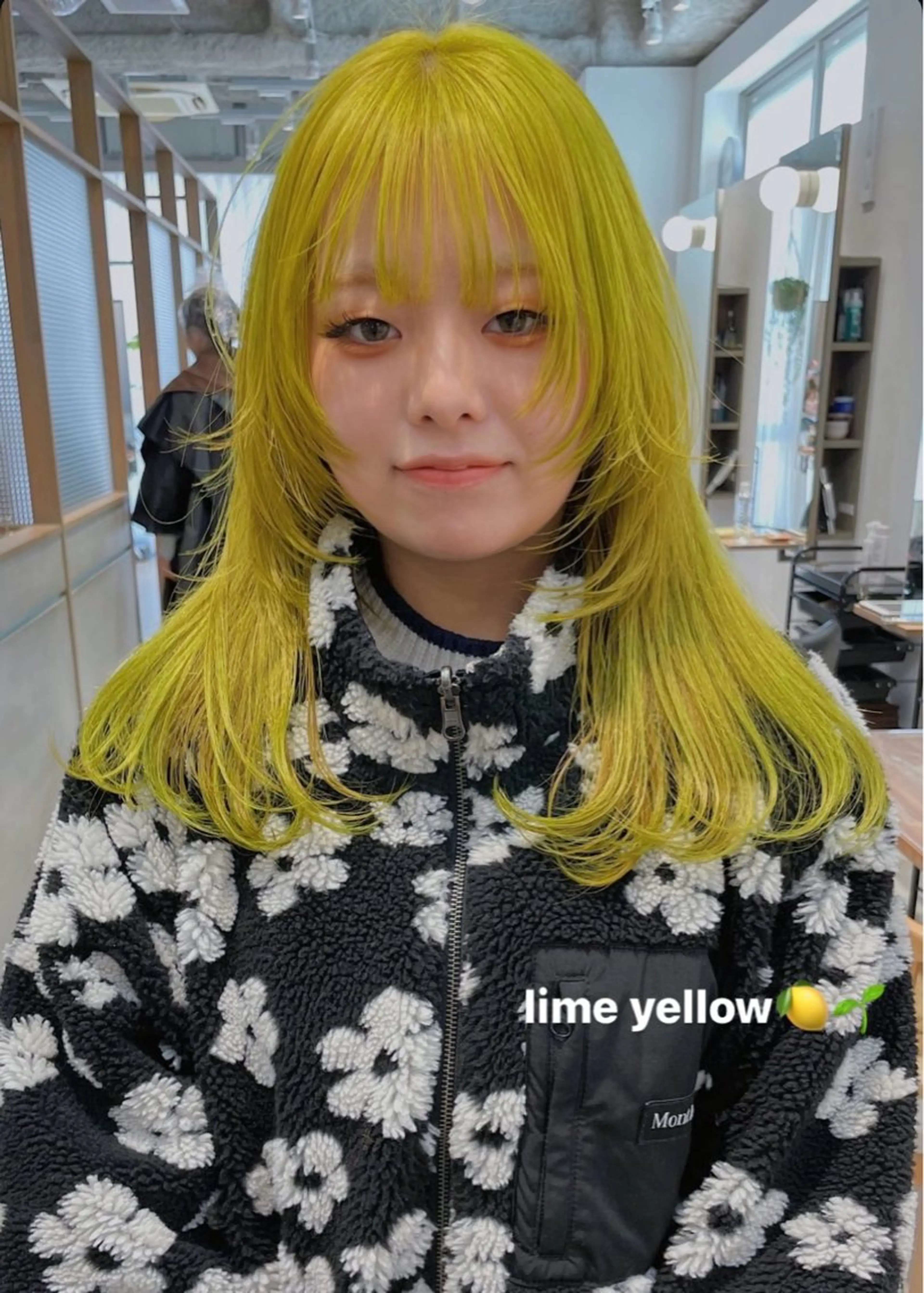 セミロング カラー イエローカラー ニイ/栄/ カラーリスト/ロングのヘアスタイル