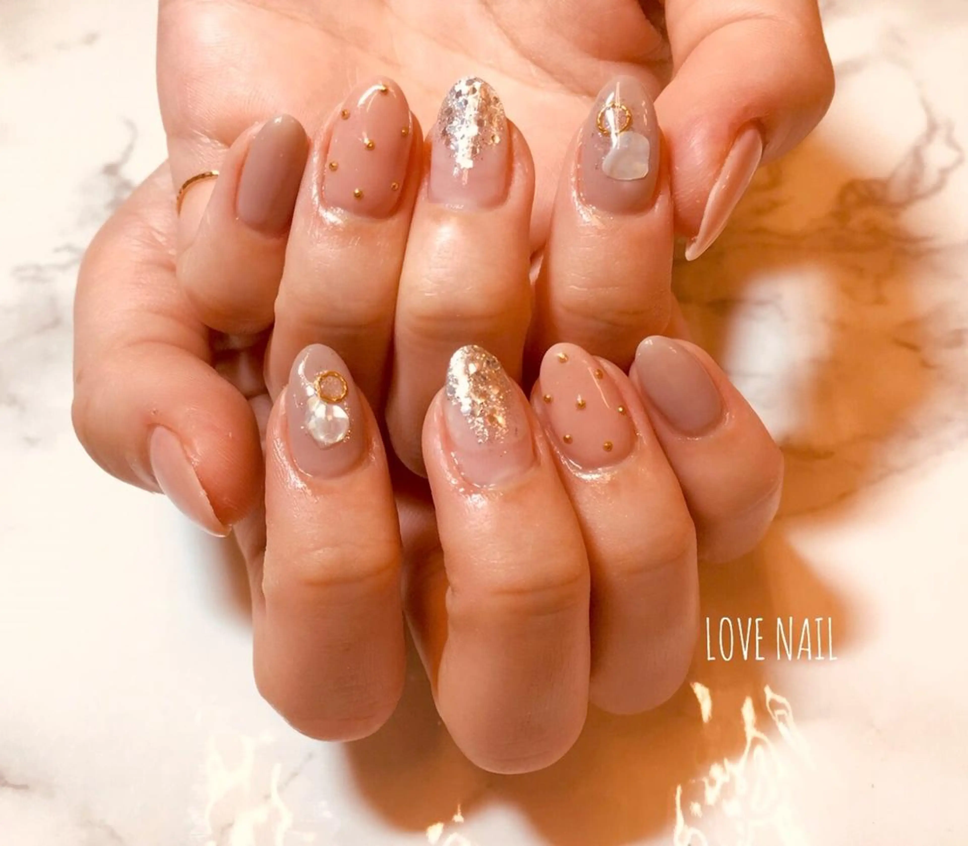 ネイル アートネイル フレンチネイル グラデーション シンプルネイル ハンドネイル LOVE NAIL 💕Sonoのネイルデザイン