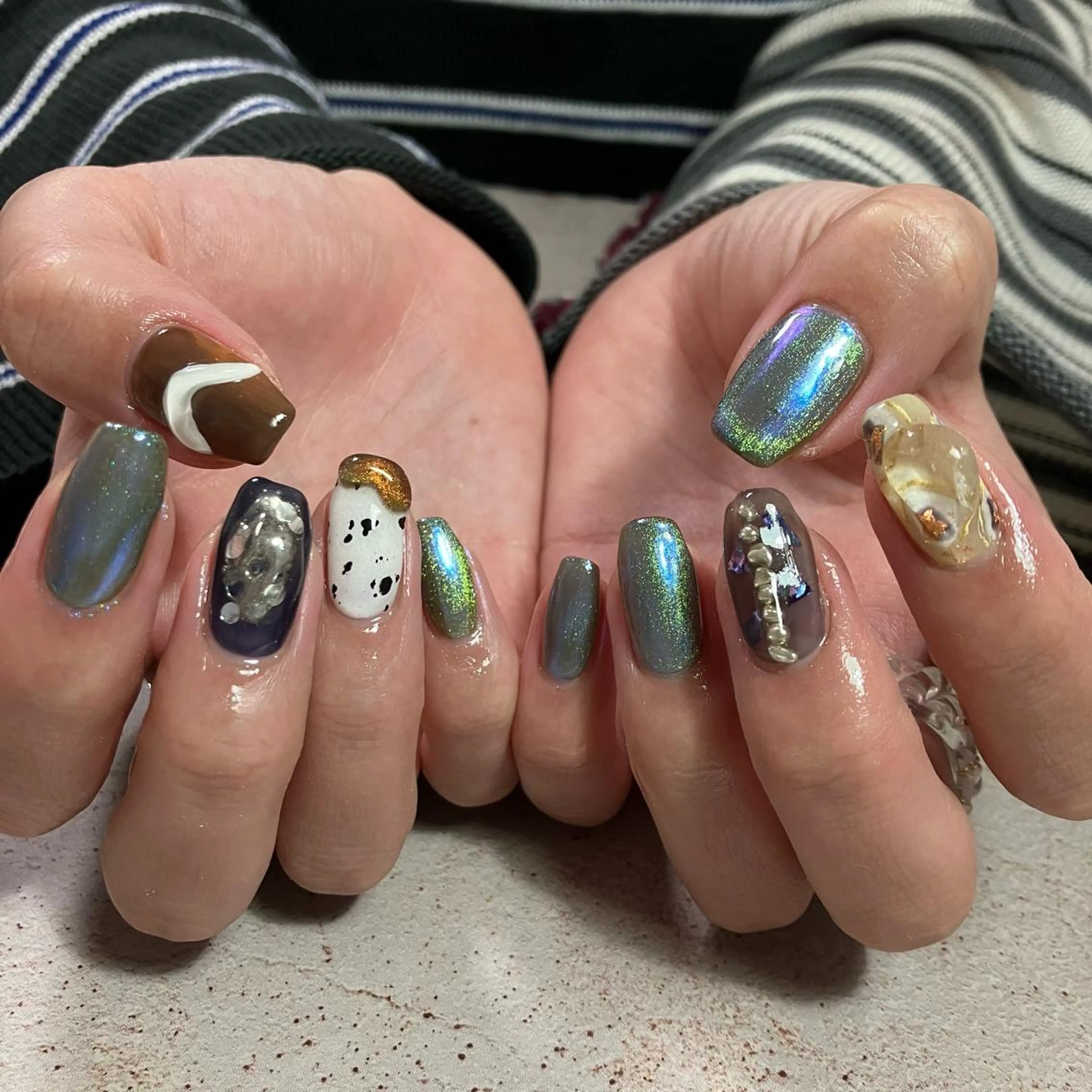 ネイル ハンドネイル clocln  / Suzukaのネイルデザイン