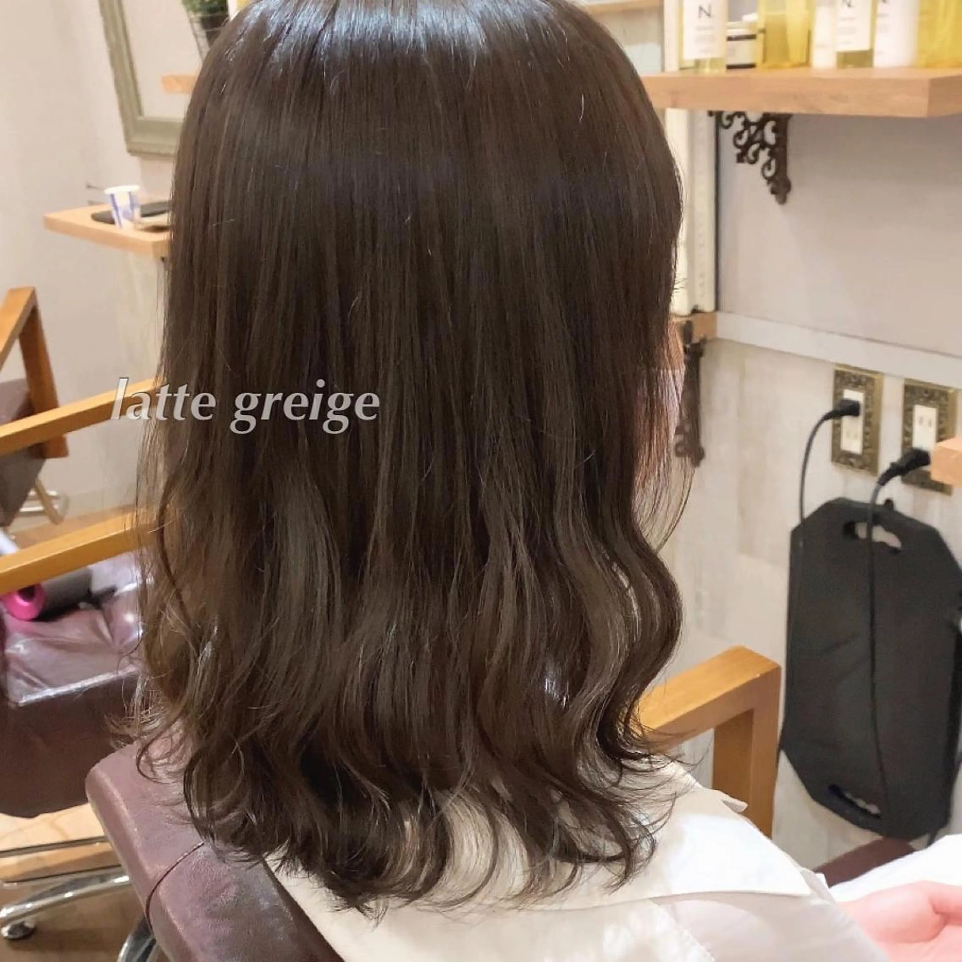 セミロング カラー ヘアアレンジ 代表🎀 ふわモテ愛 され髪🩷yumiのヘアスタイル