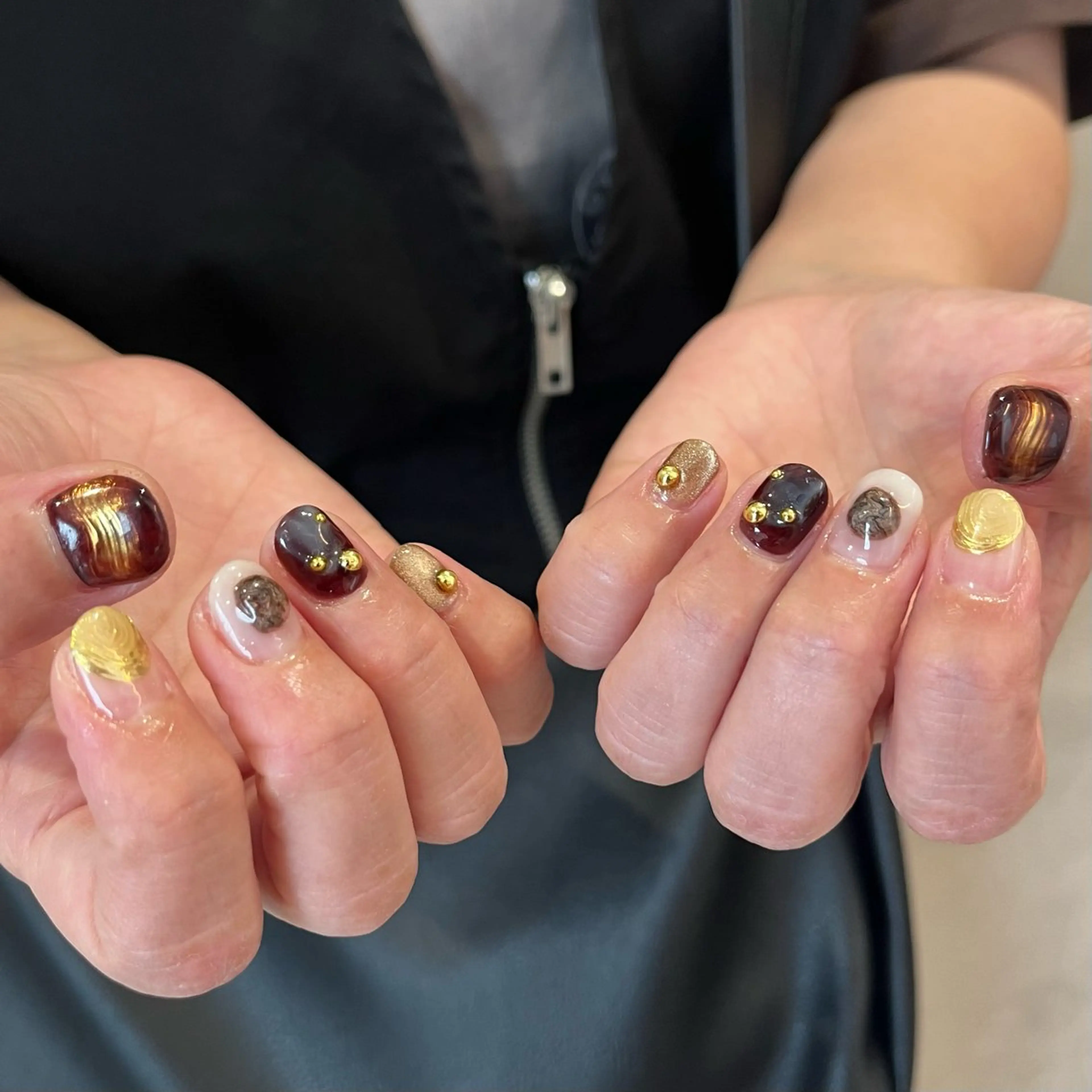 ネイル S. SAYAのネイルデザイン