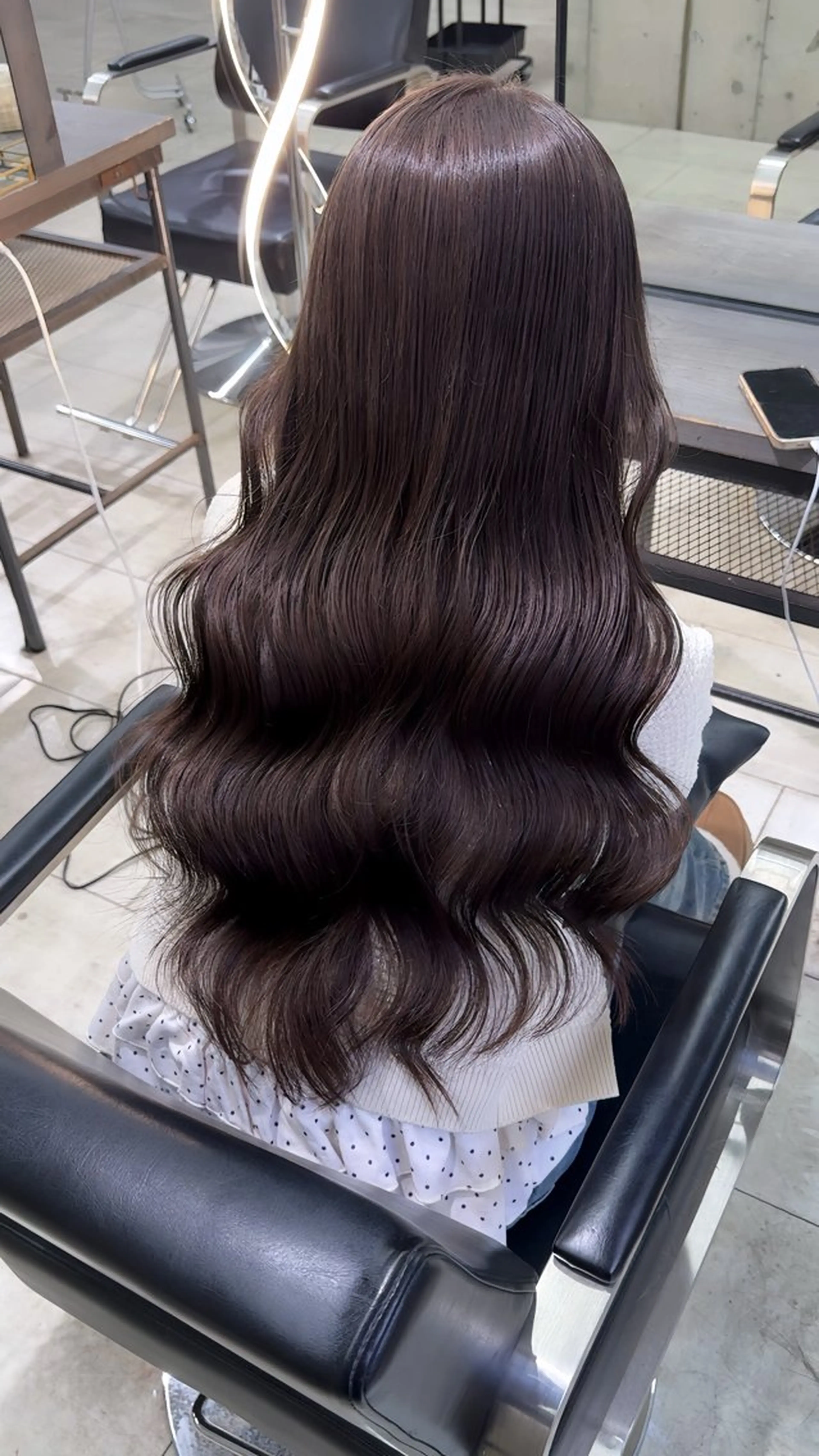 ロング カラー グレージュ ラベンダーカラー ラベンダーグレージュ ラベンダーグレー カット ヘアカラー Kvell&Co.所属・心斎橋/✨ハイトーン ✨/isseiのヘアスタイル