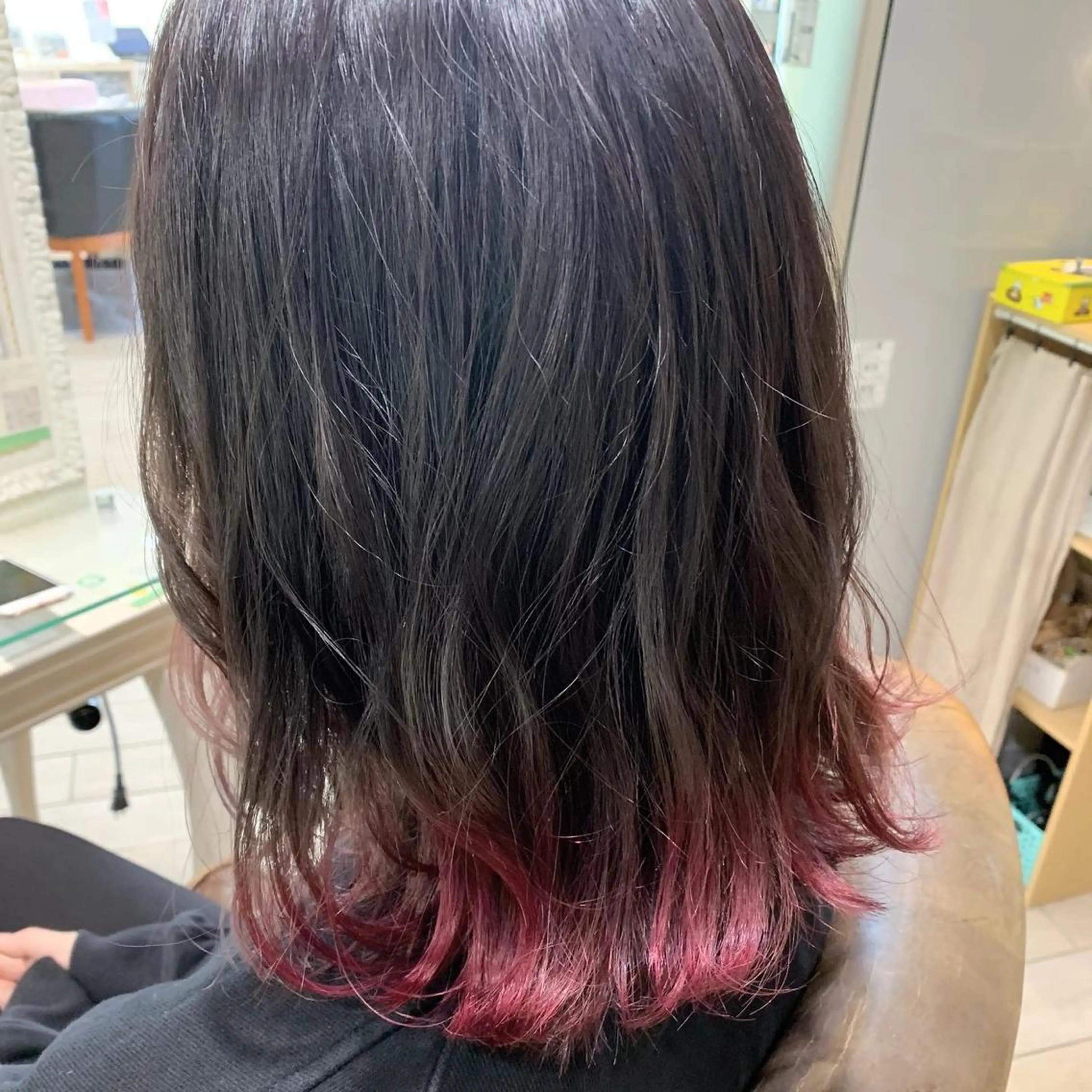 カラー メンズパーマ特化🔥 ツイスパ/シャドウのヘアスタイル