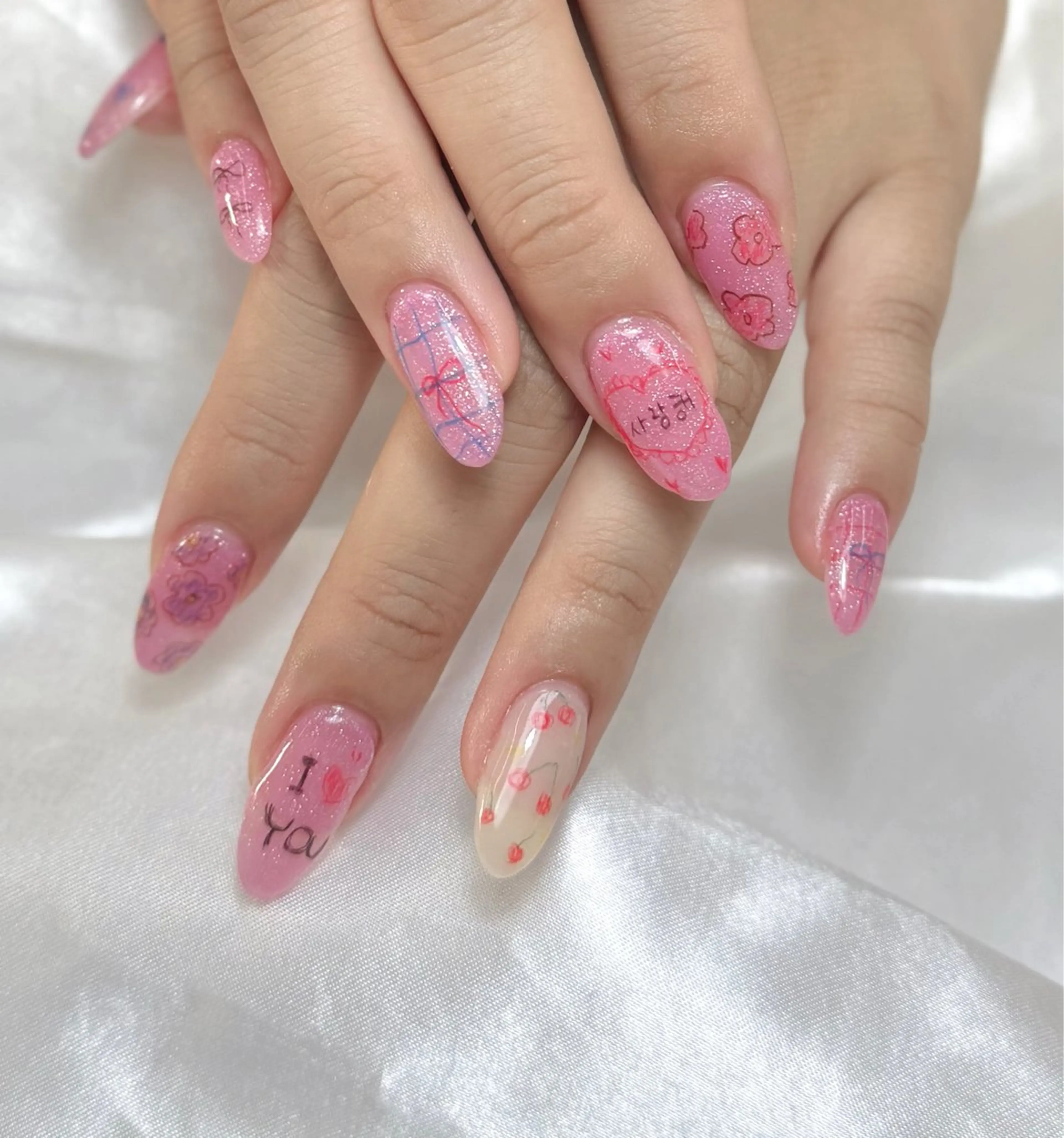 ネイル ハンドネイル NAIL atre AYAのネイルデザイン