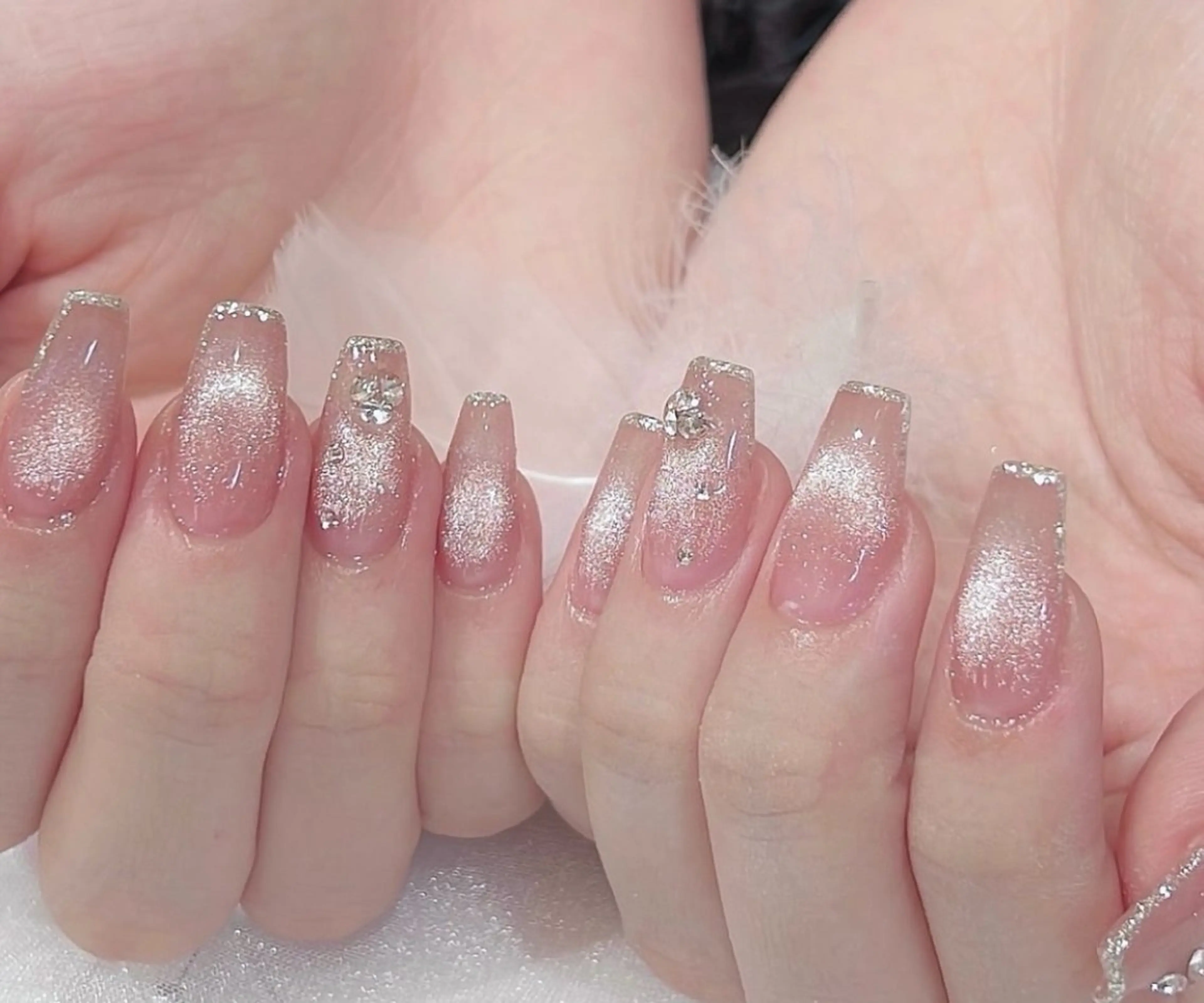 ネイル 持ち込み シンプルネイル ハンドネイル JISOO ANA.CHUOのネイルデザイン