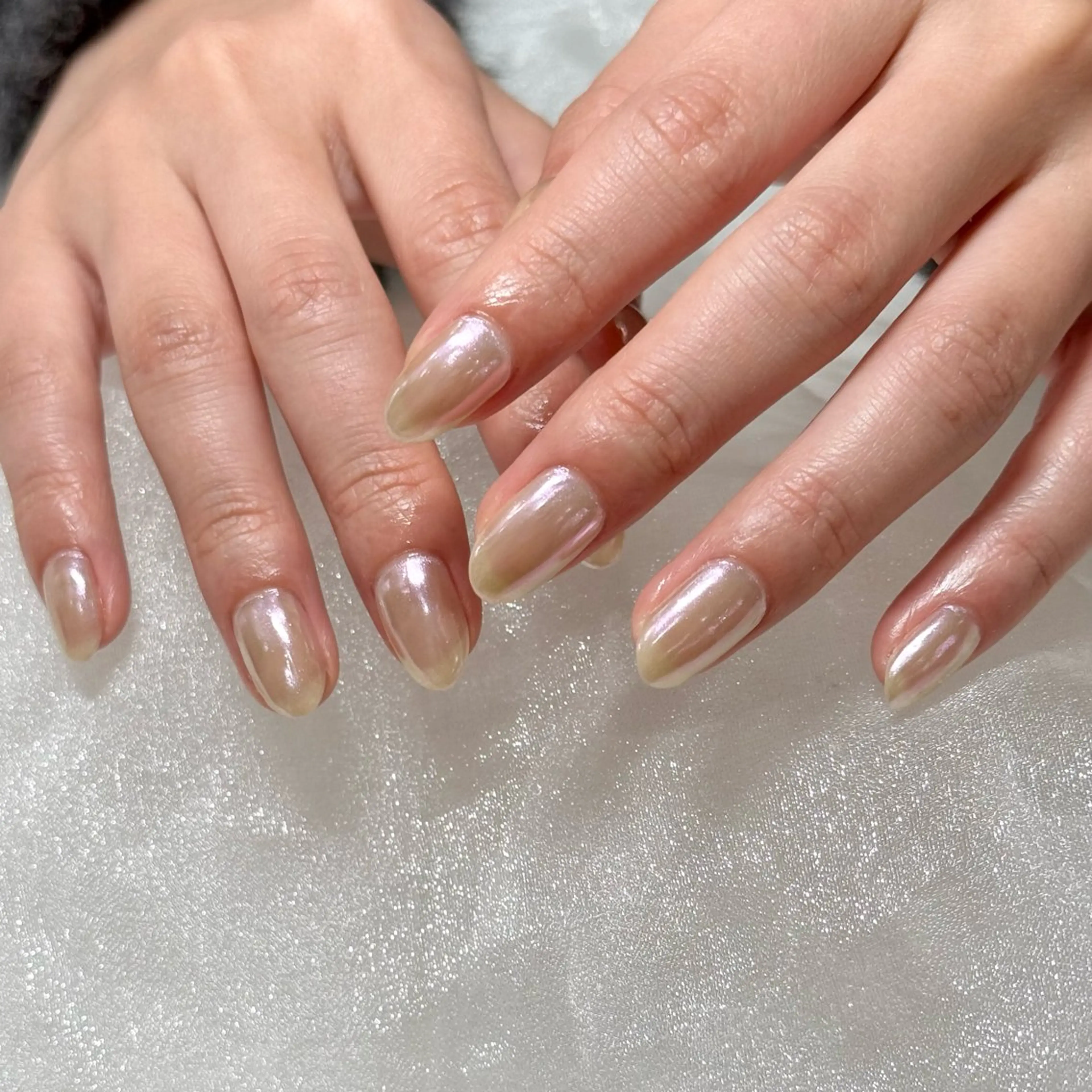 ネイル オーロラネイル ハンドネイル chika .のネイルデザイン