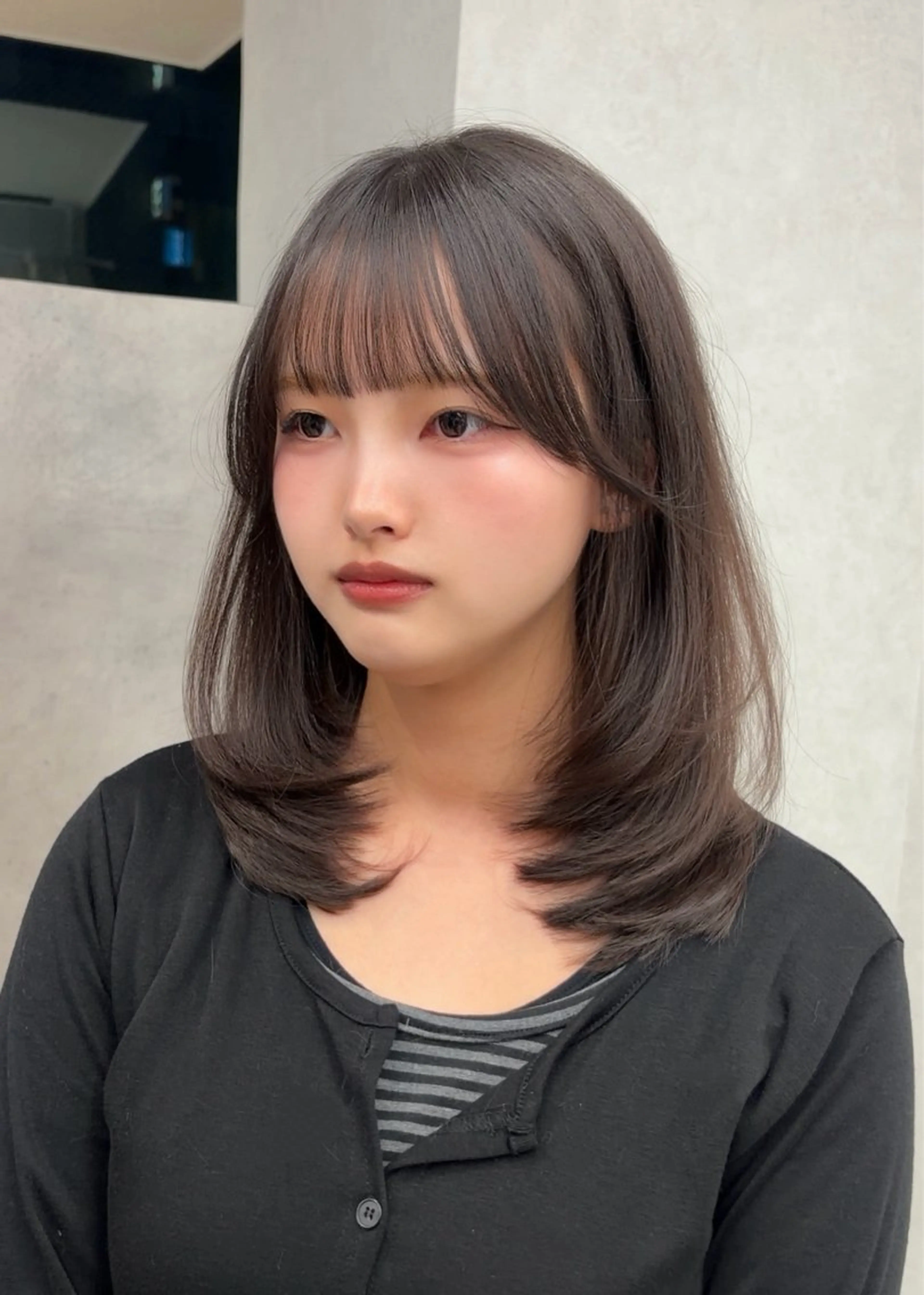 ミディアム カット トリートメント 🩵ブリーチ･レイヤ ー/あさか 🩵のヘアスタイル