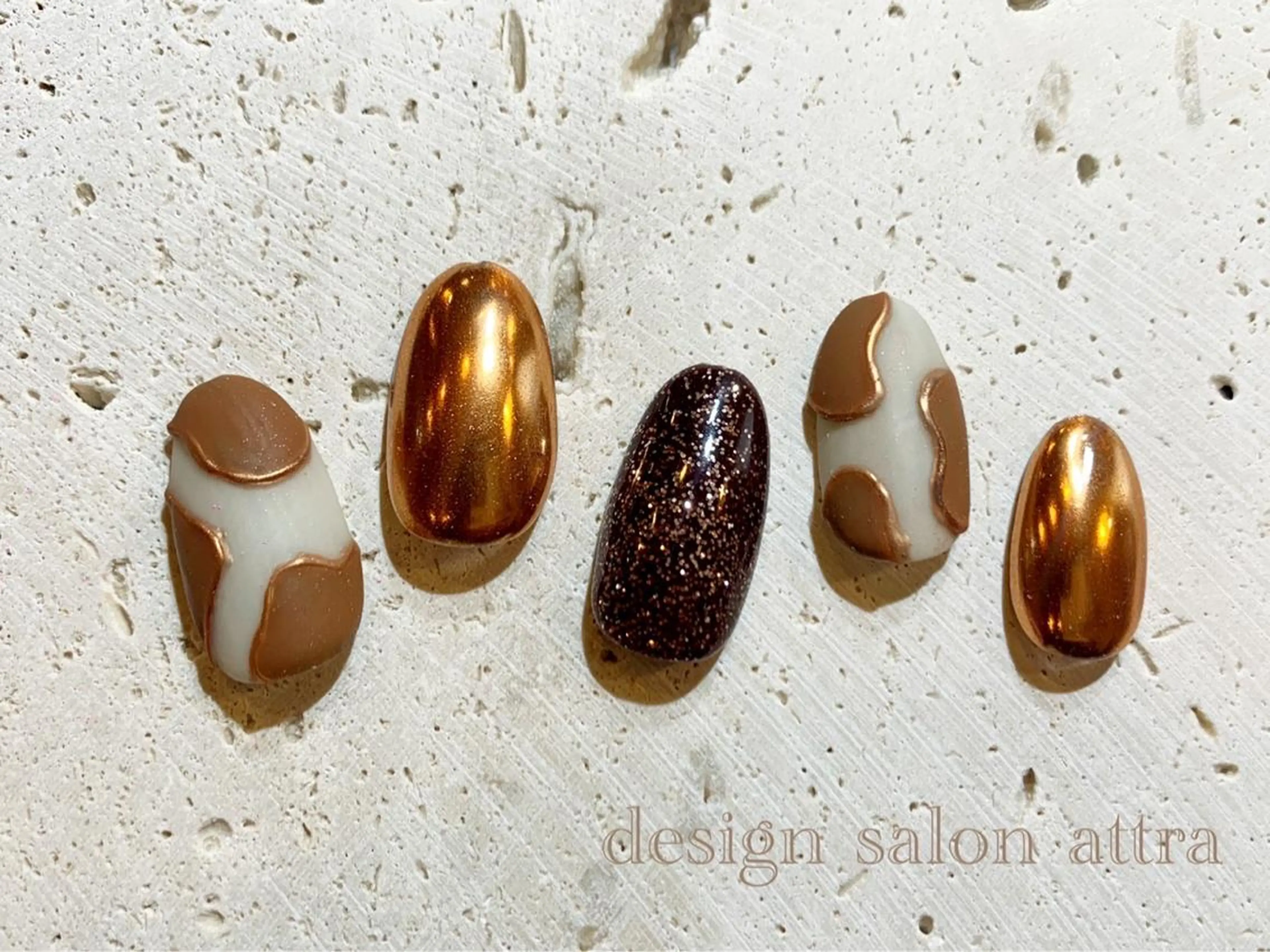 ネイル ハンドネイル 根津 綾子のネイルデザイン