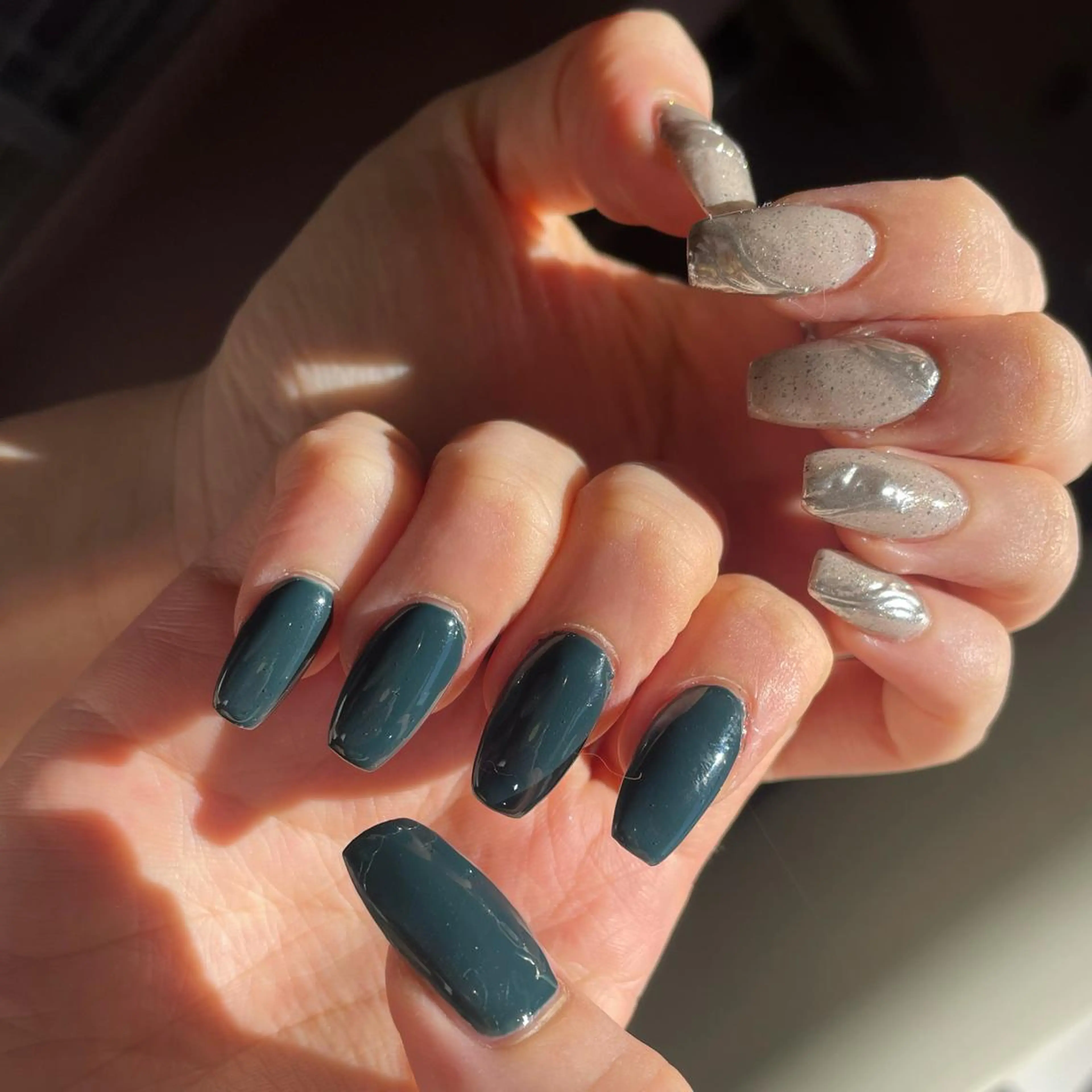 ネイル ミラーネイル 持ち込み 奥園 良恵のネイルデザイン