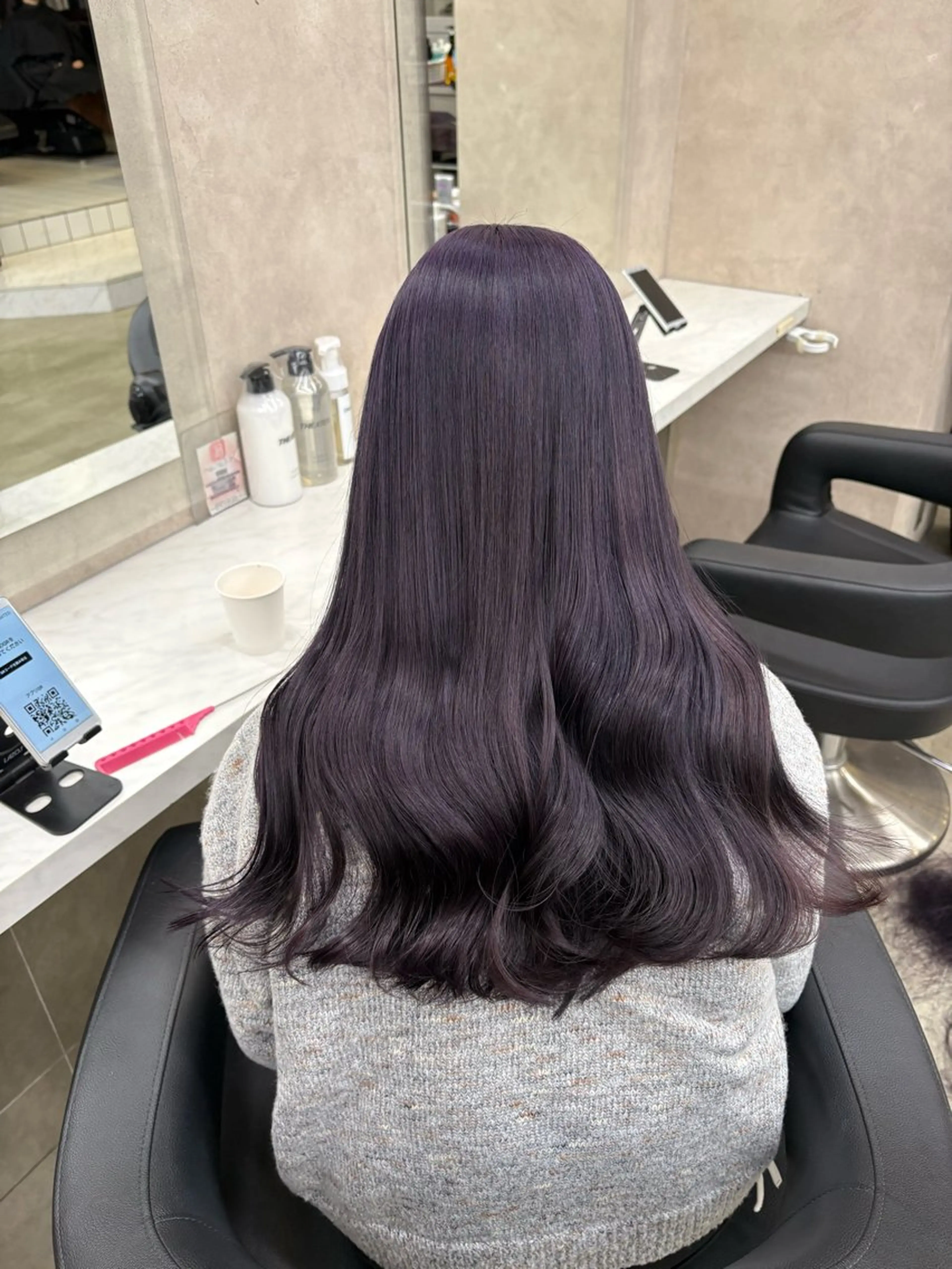 ロング ヘアカラー トリートメント ヘッドスパ ヘアセット 寒色＆ブリーチ特化 寒色MiOのヘアスタイル