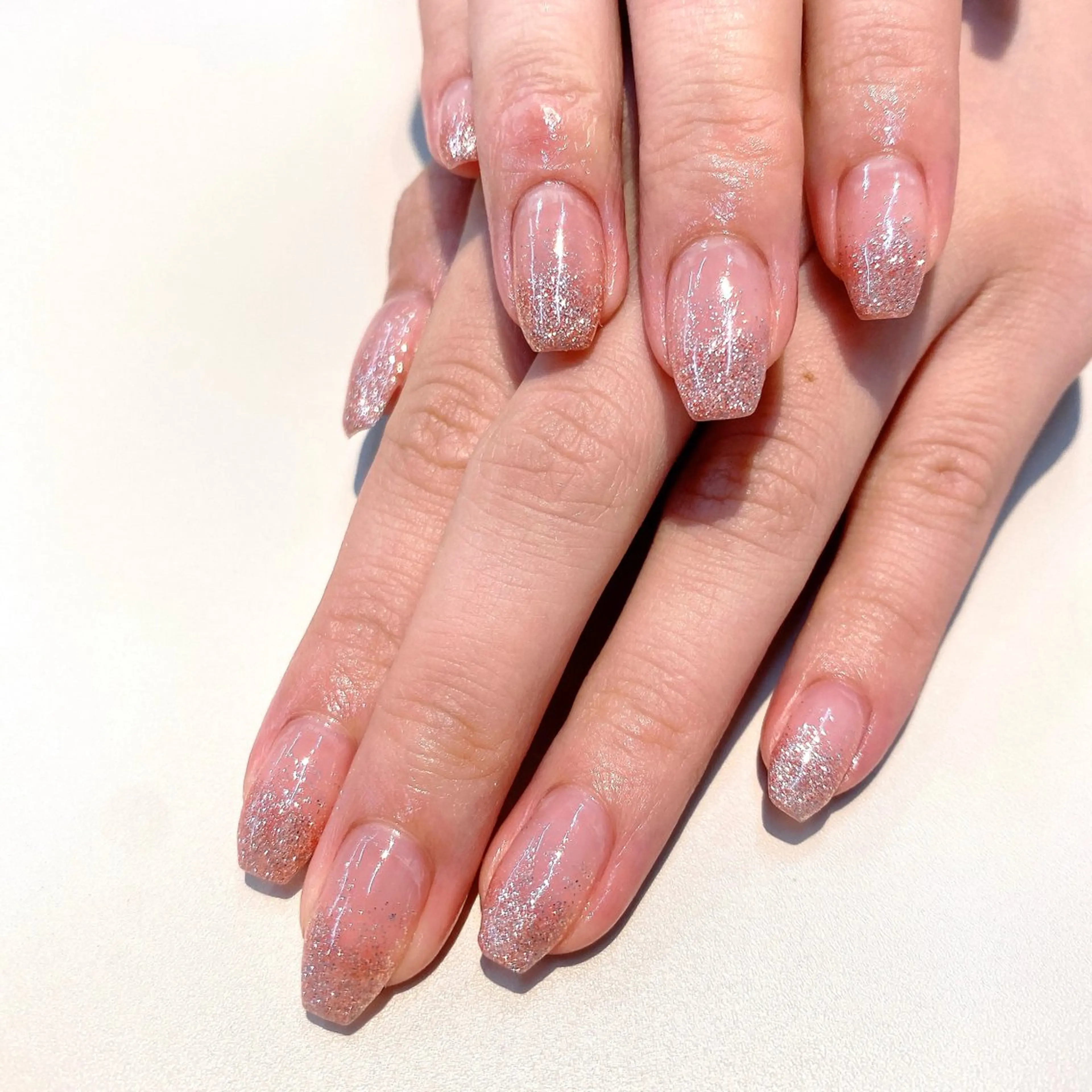 ネイル グラデーション ラメ(グリッター) ラメグラデーション 久屋大通DEE Iwahashiのネイルデザイン