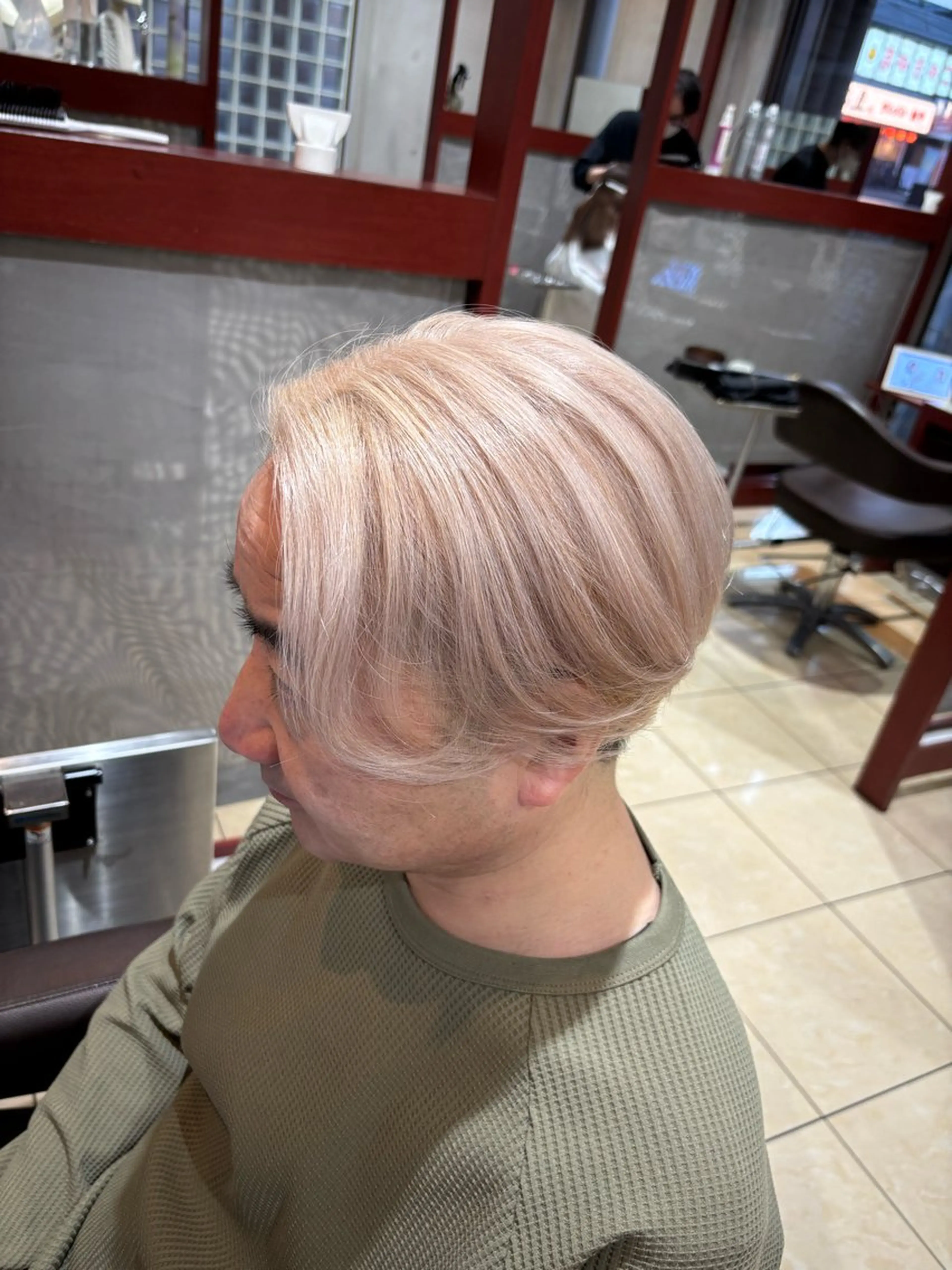 ショート カラー メンズ ヘアカラー 坂本 優輝のヘアスタイル