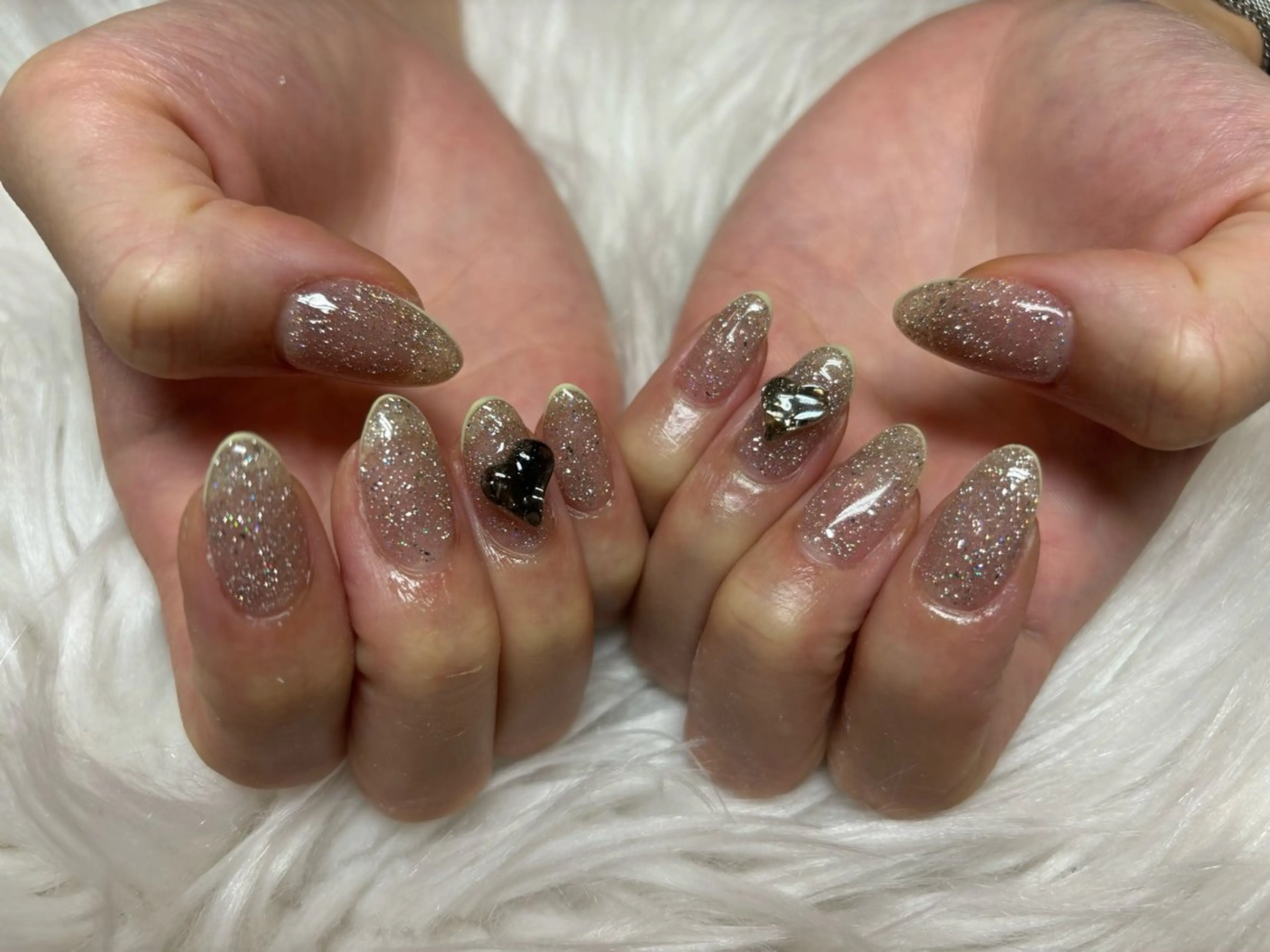 ネイル SOARE🤍 🤍のネイルデザイン