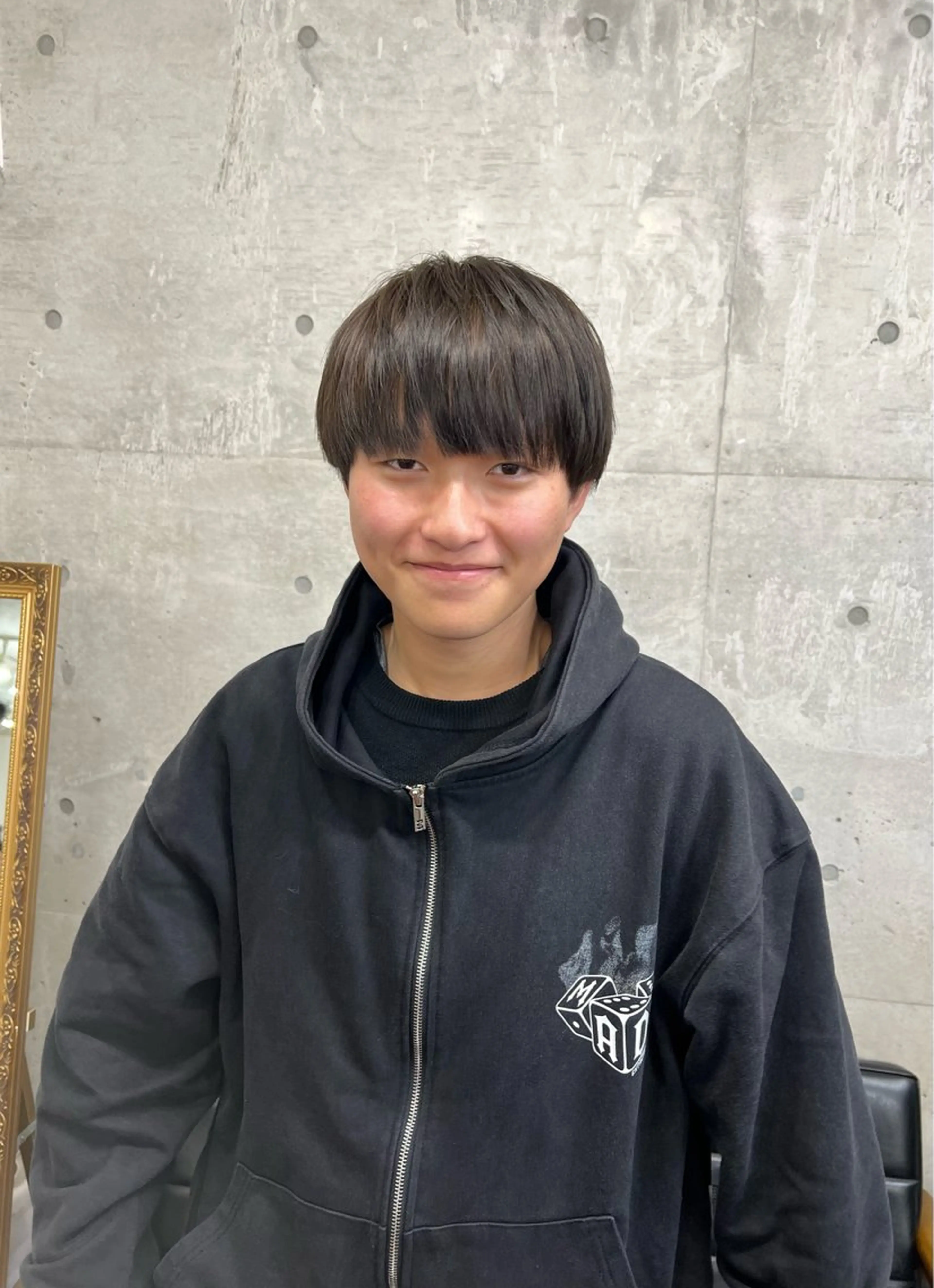 ショート カラー メンズ マッシュ 小顔カット カット ヘアカラー Yui/メンズカラー /シャドウパーマのヘアスタイル