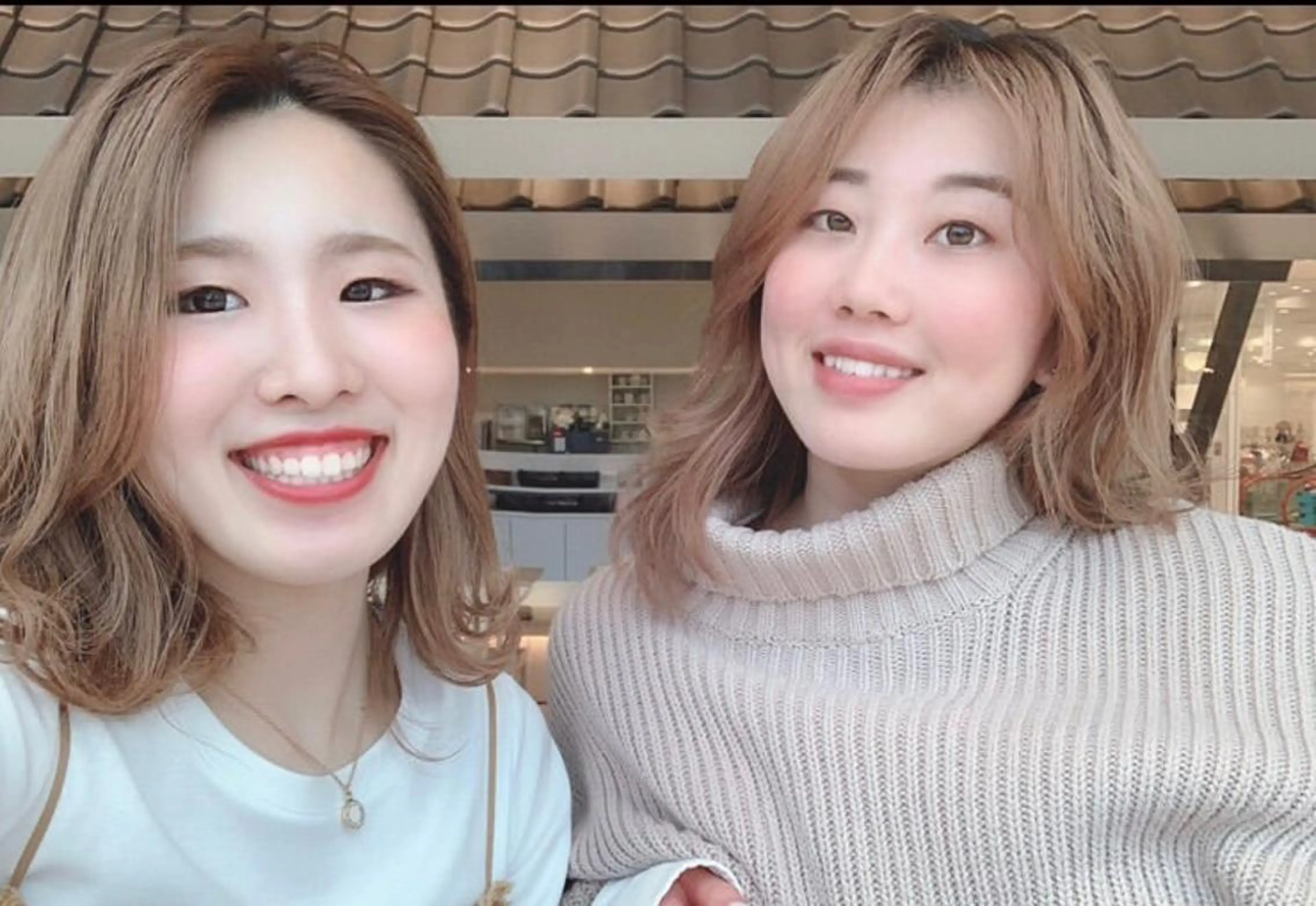 カラー glad hairのヘアスタイル