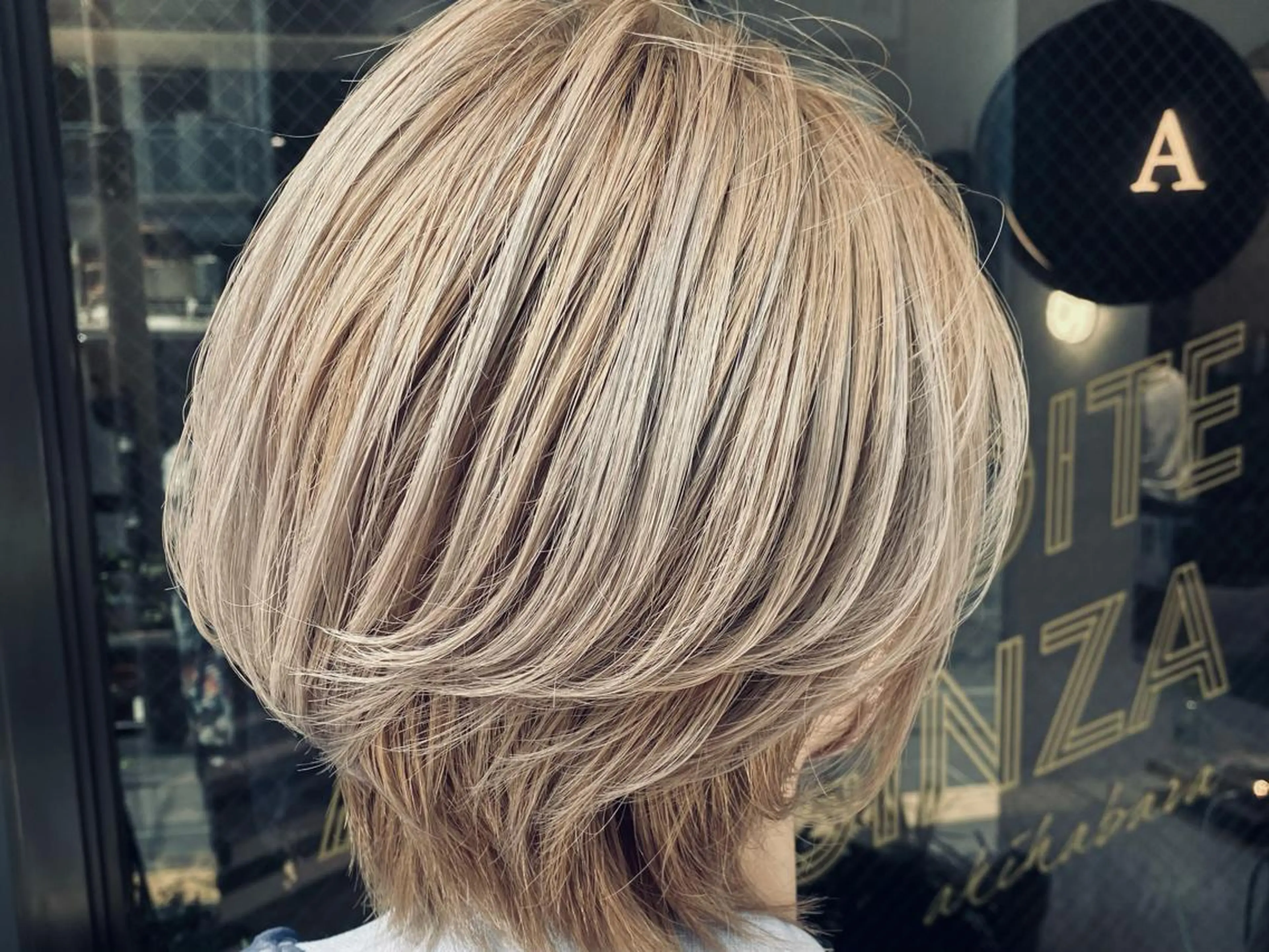 ショート APHRODITE マスダのヘアスタイル