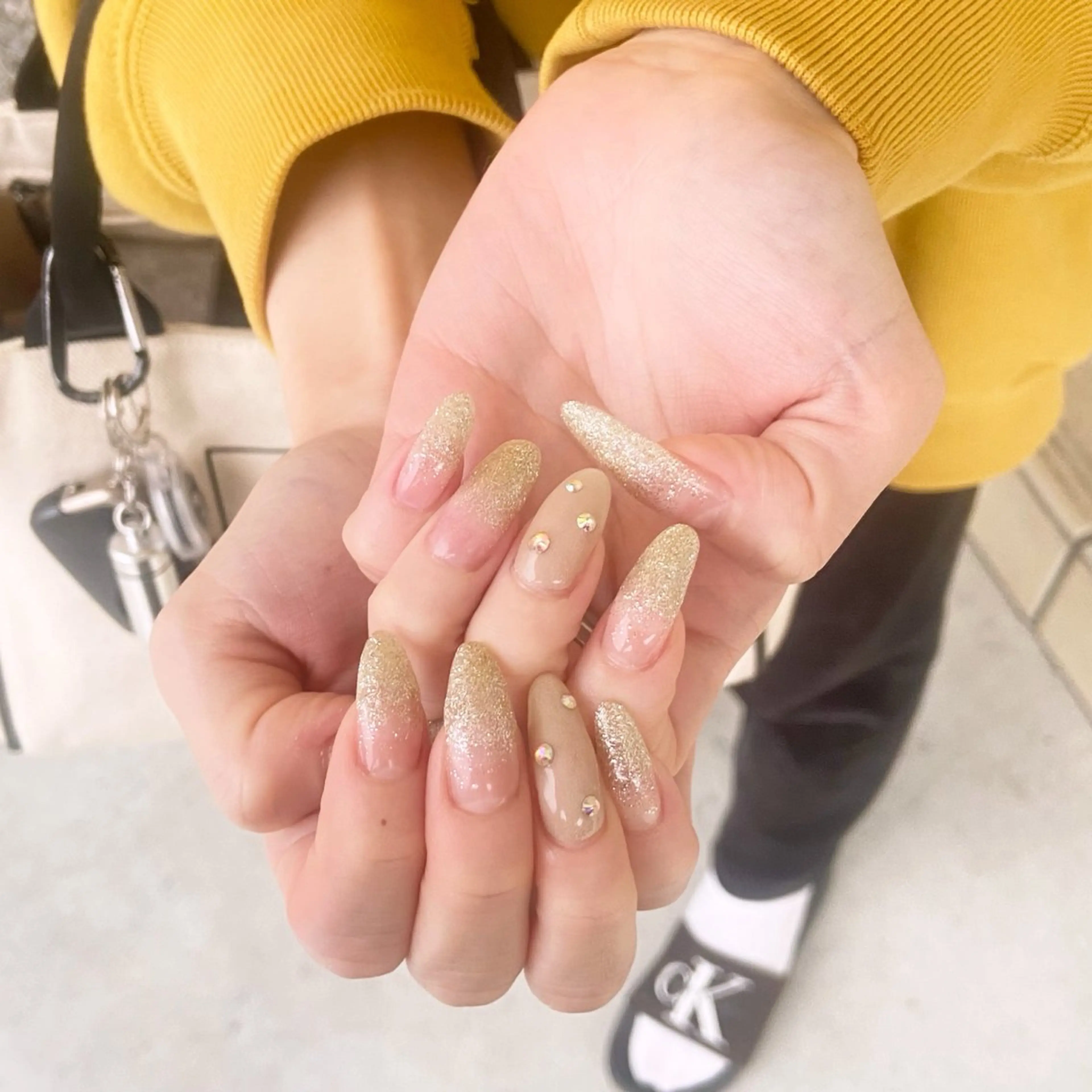 ネイル ラメ(グリッター) ラメグラデーション ロングネイル Risa 梅田/南森町ネイルのネイルデザイン