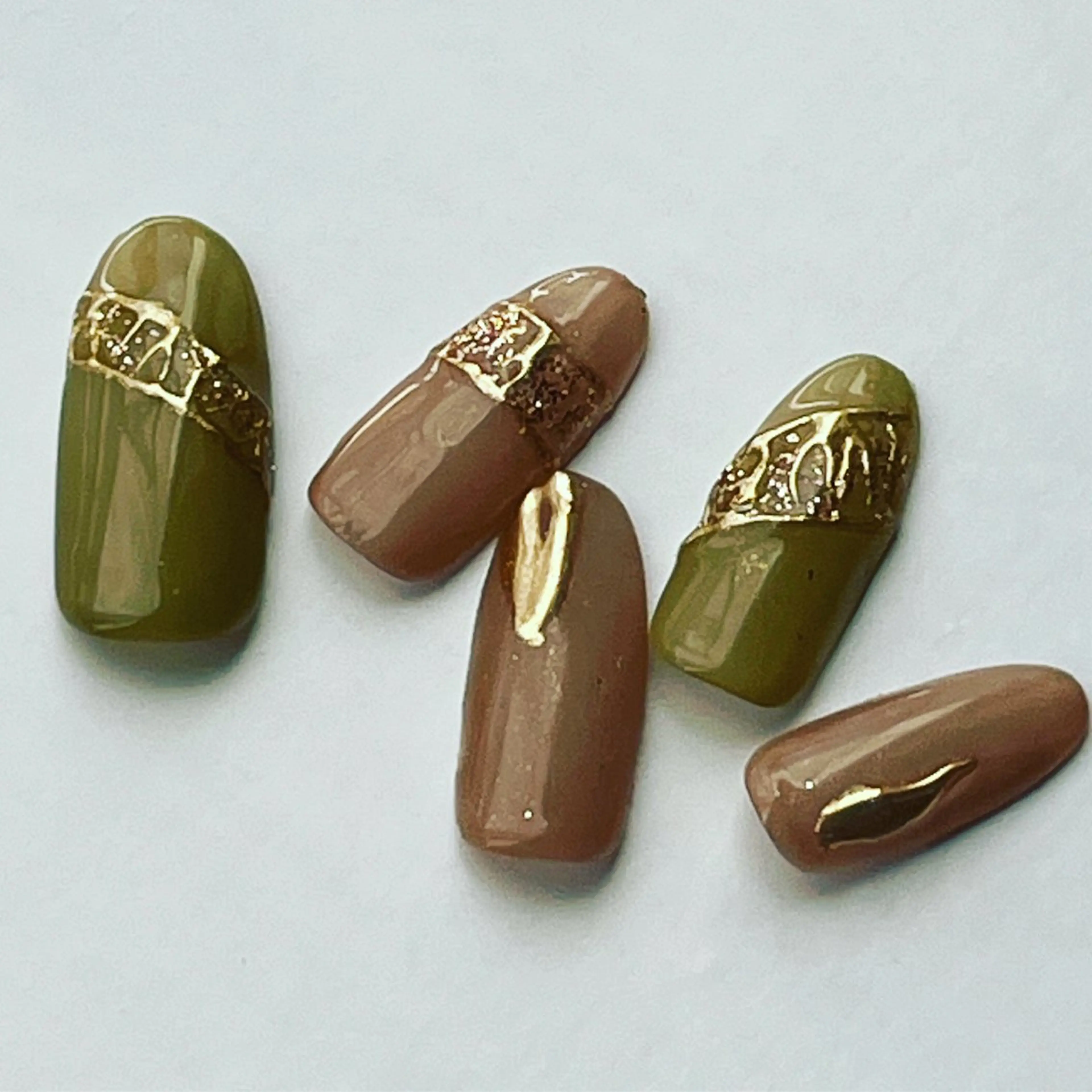 ネイル ニュアンスネイル ルル ソレイユのネイルデザイン