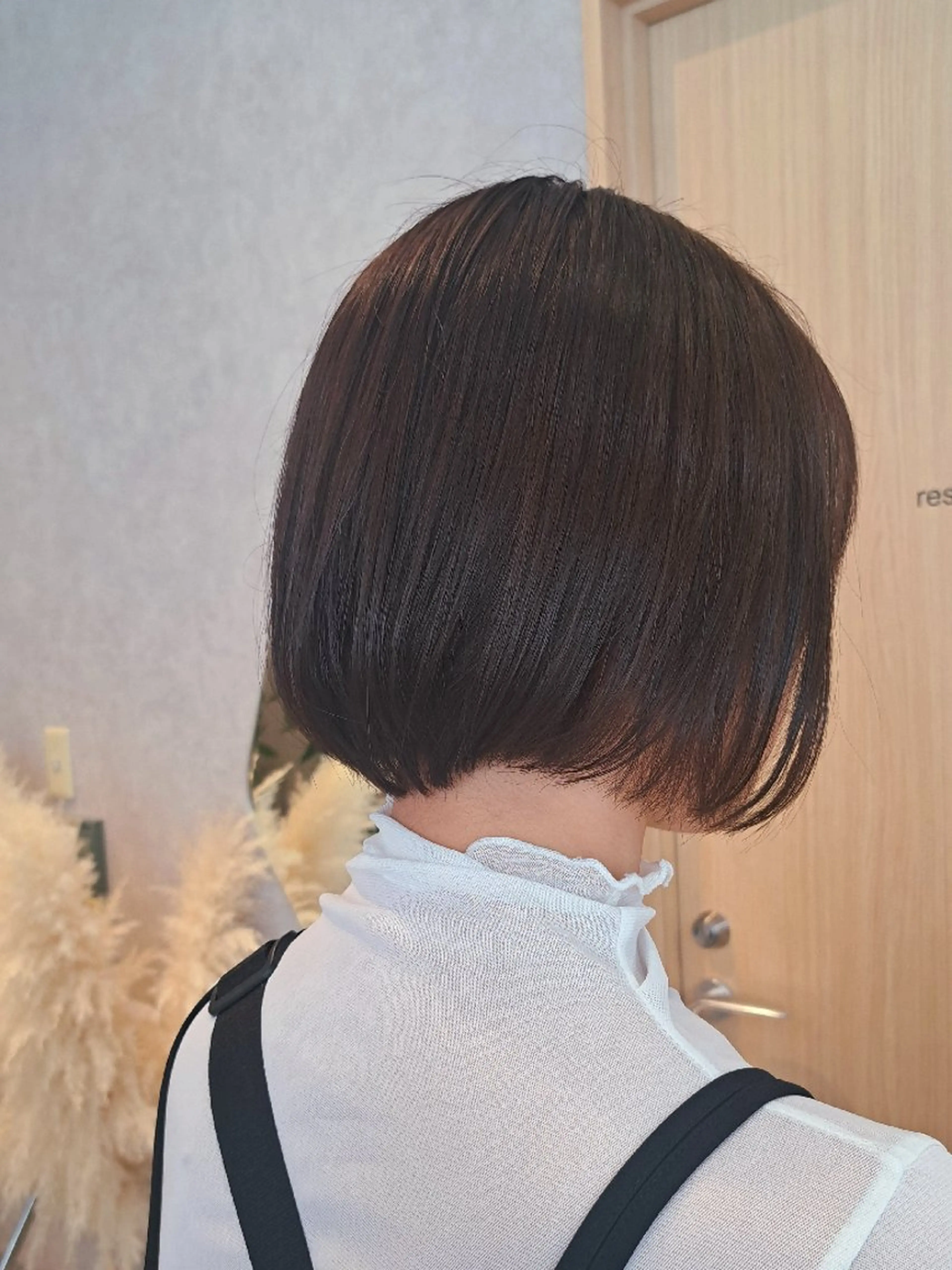 ショート Zina福岡天神 寺倉幸歩のヘアスタイル