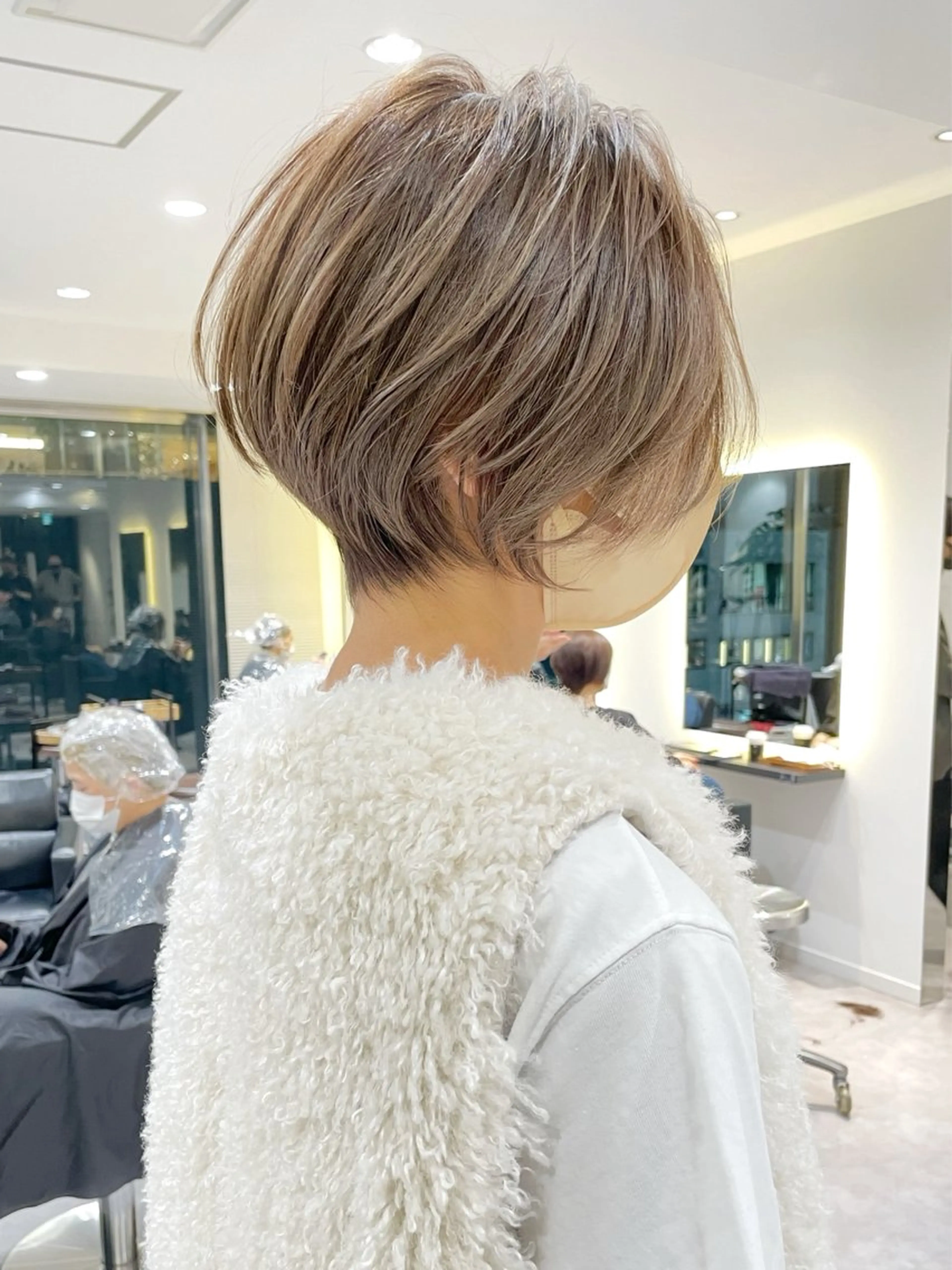 ショート ショートヘア ショート/レイヤー/ 山見陽のヘアスタイル