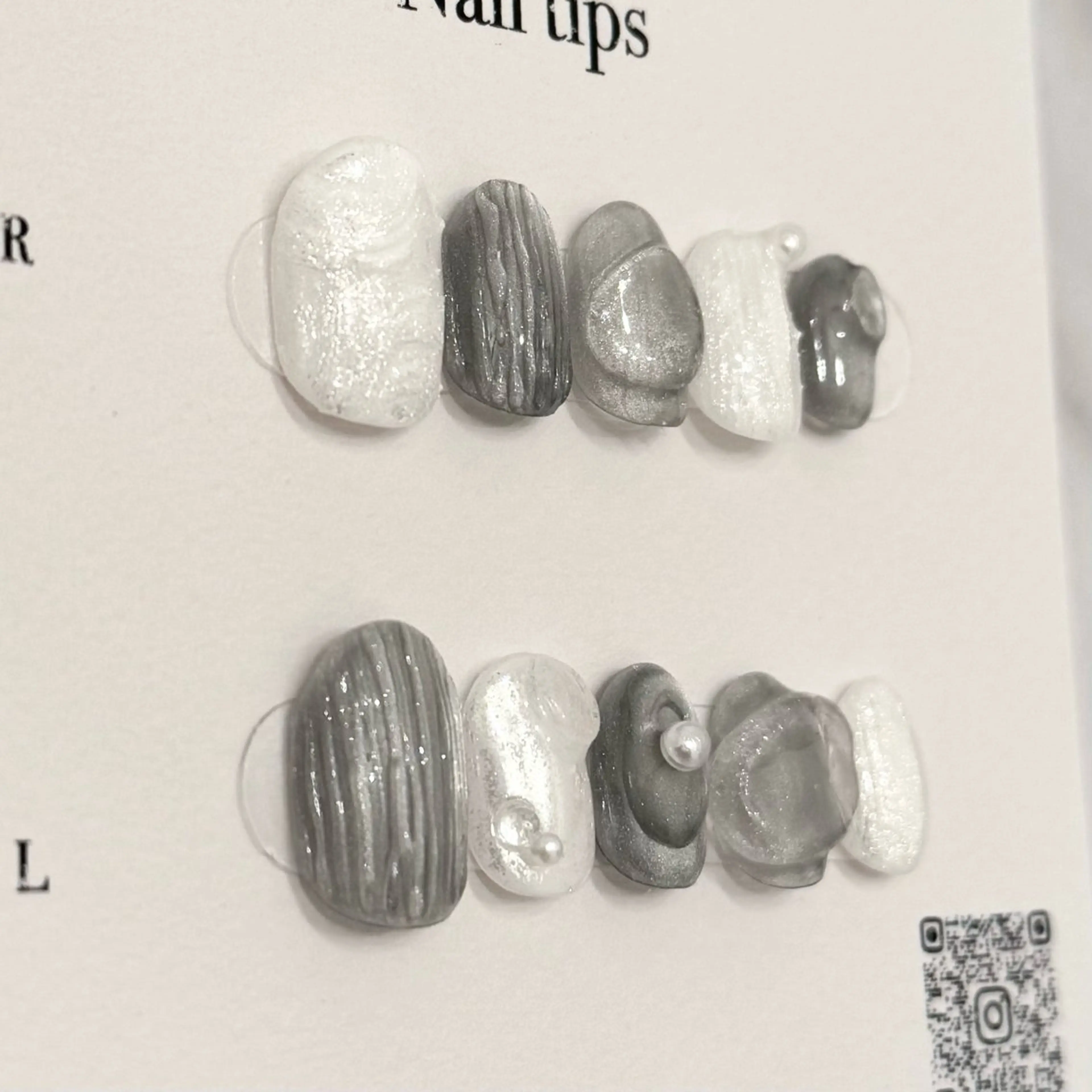 ネイル 成人式 ネイルチップ その他(ネイル) nail salon swaddle 🪽のネイルデザイン