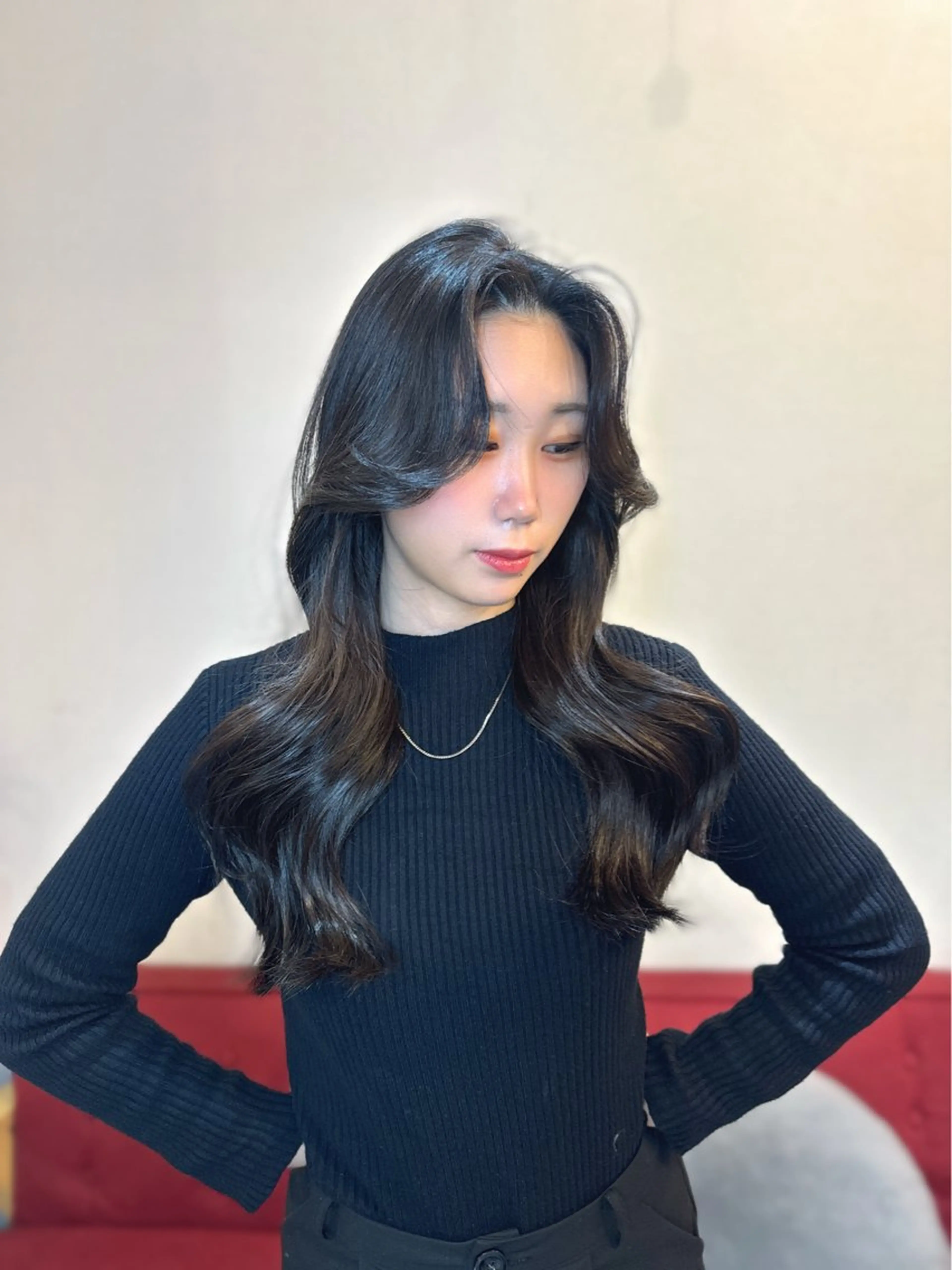 ロング カラー ヘアアレンジ くびれヘア 髪質改善 韓国風ヘア レイヤーカット 縮毛矯正 カット ヘアカラー トリートメント 酸性縮毛矯正🧴韓国 レイヤー/髪質改善のヘアスタイル