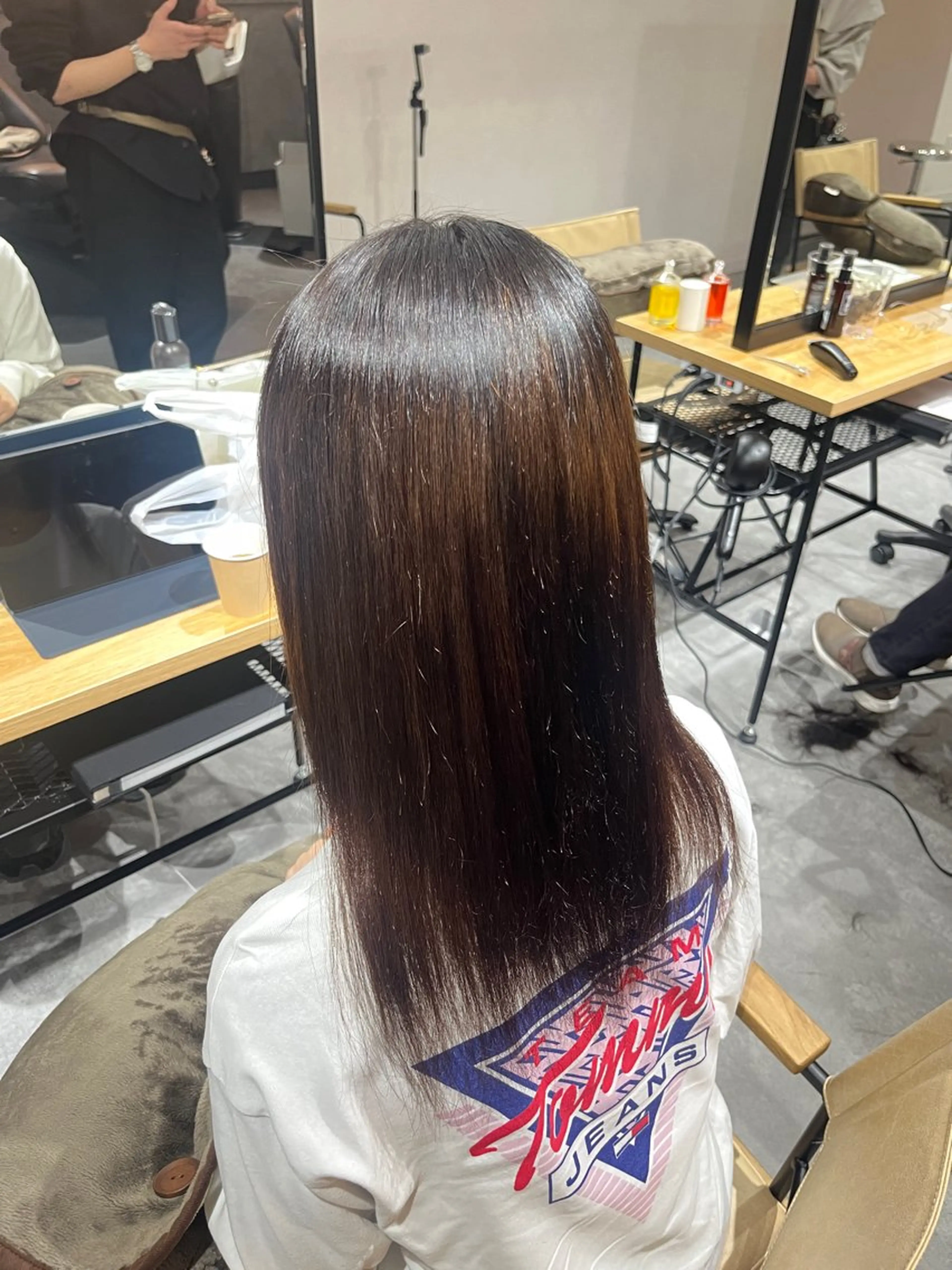 セミロング 縮毛矯正 美優 🪽🎀のヘアスタイル