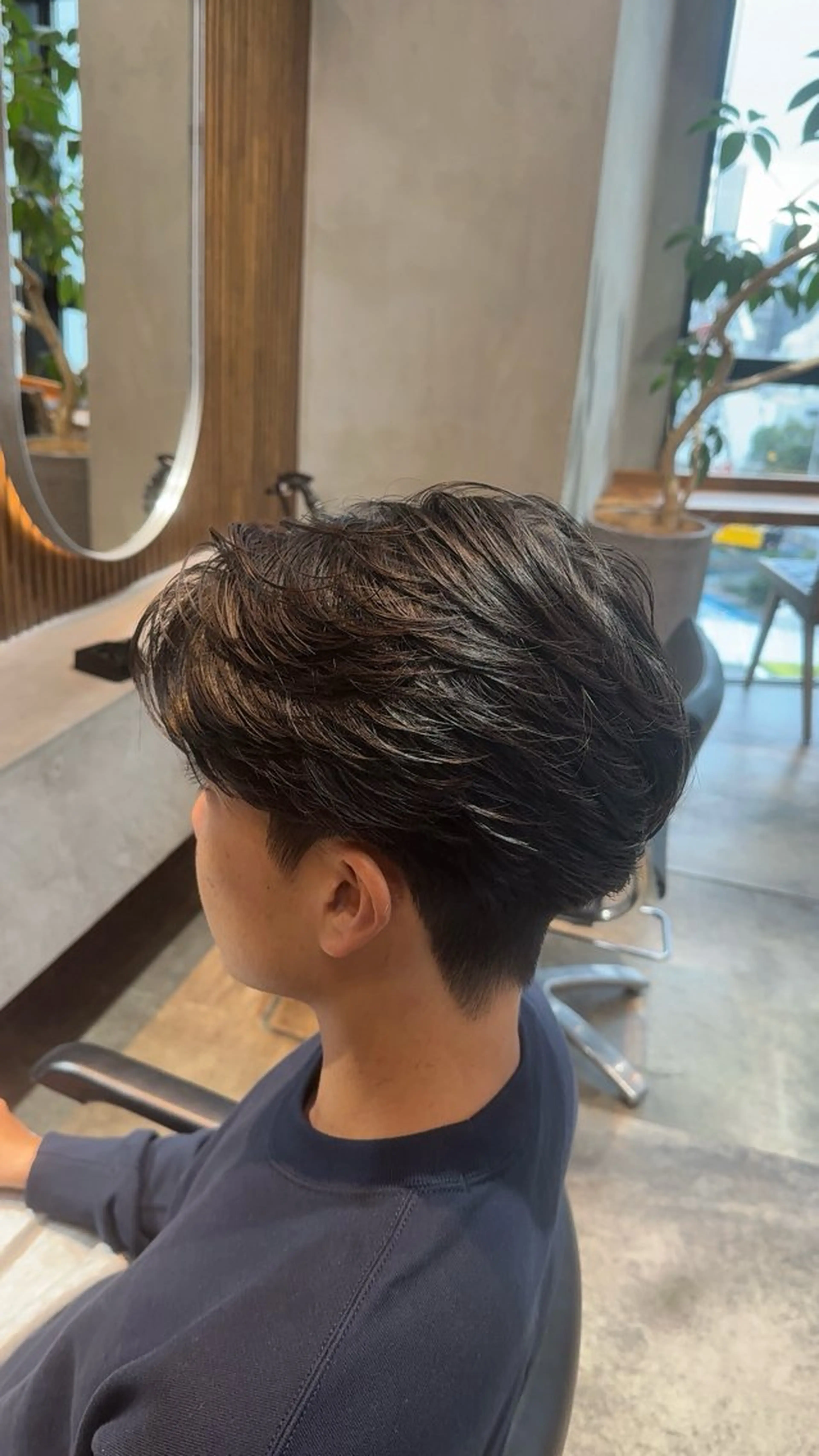ショート メンズ センターパート フェードカット 刈り上げ カット トリートメント MEN’S SALON HAVANA所属・渋谷/海外風/パーマ /フェード/千尋のヘアスタイル