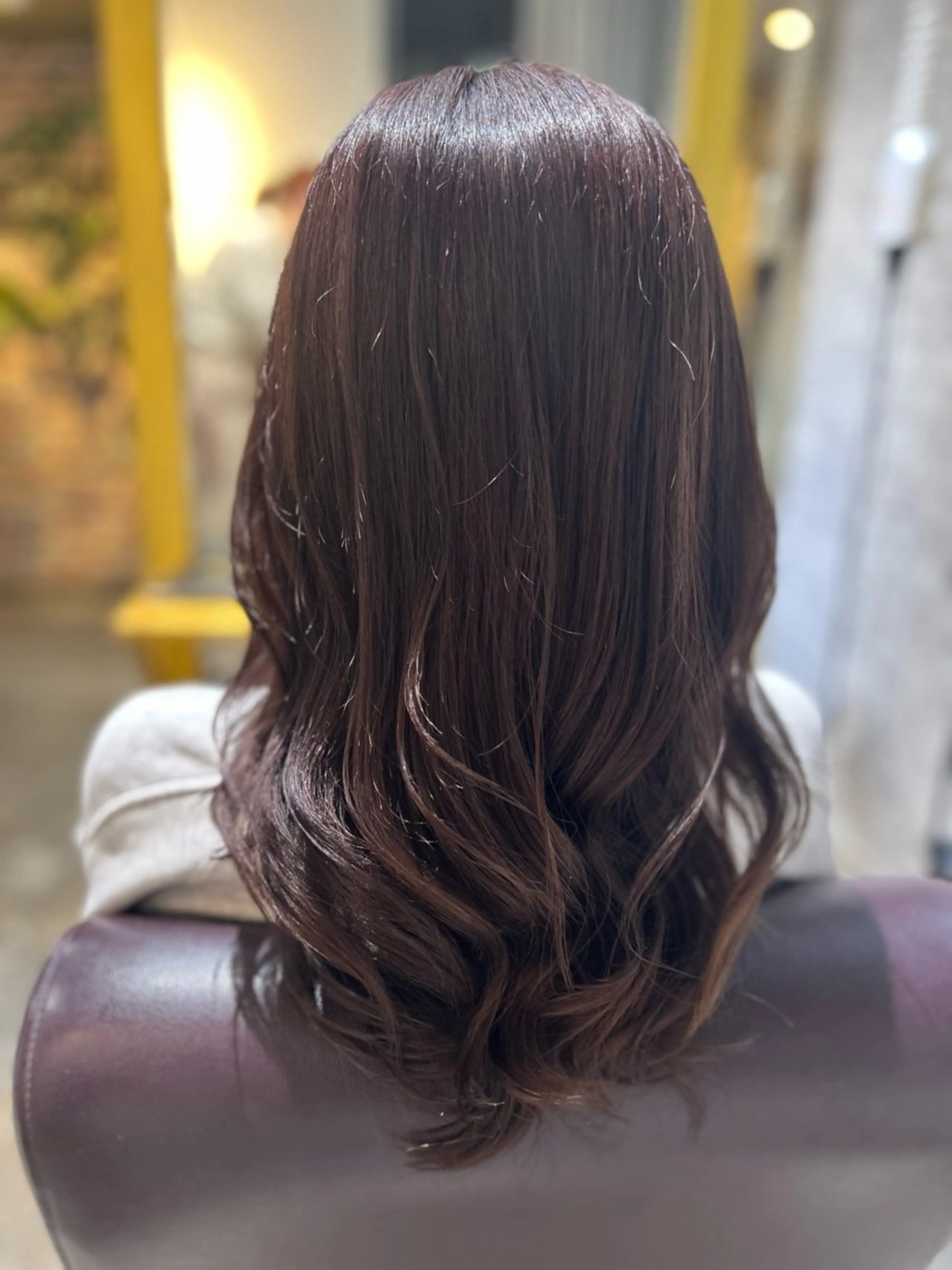 ミディアム カラー ヘアカラー 縮毛矯正／レイヤー／ 🌼mizukiのヘアスタイル