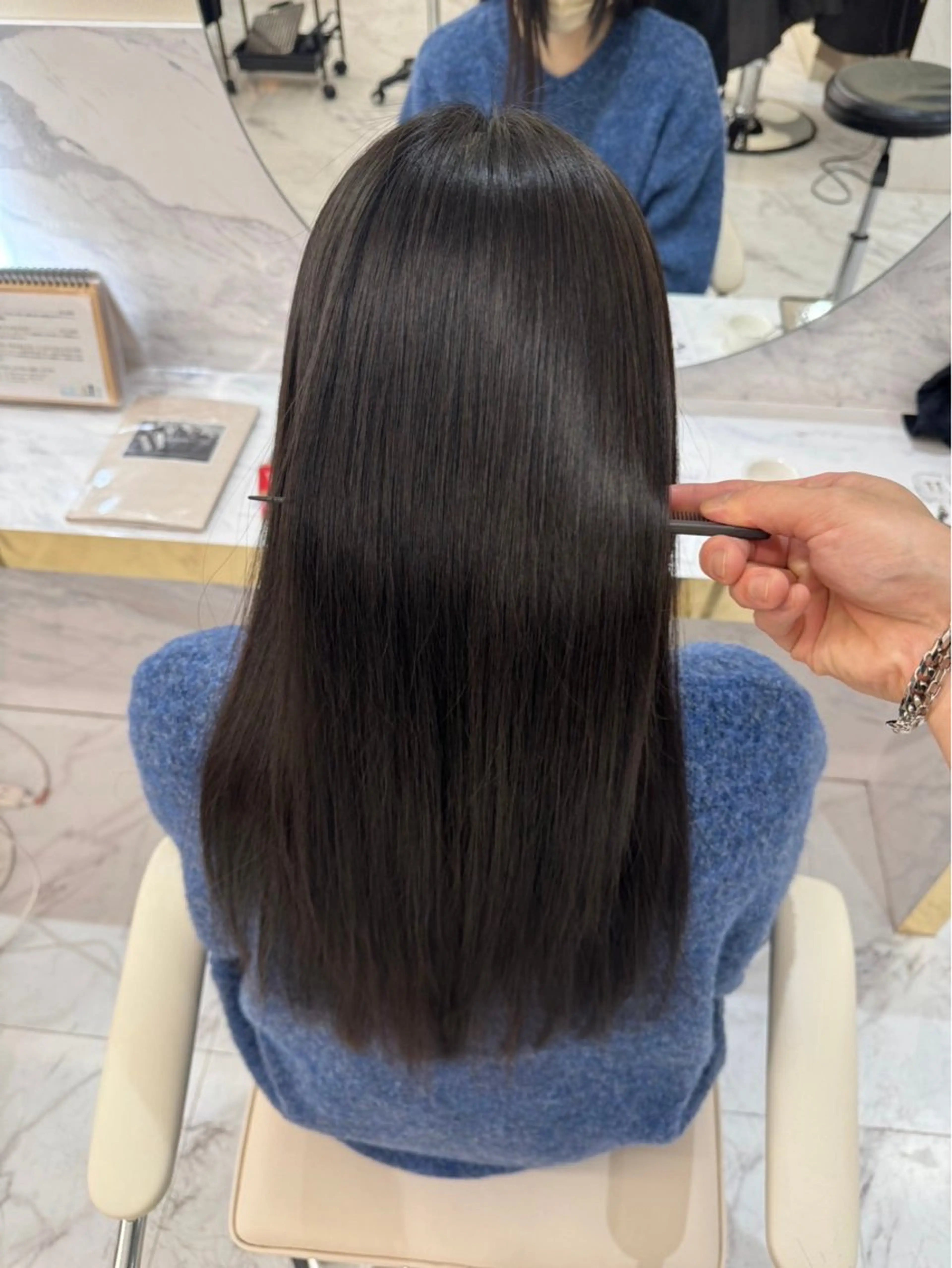 セミロング カラー ヘアカラー トリートメント カラー🫧髪質改善 高原瑞輝のヘアスタイル