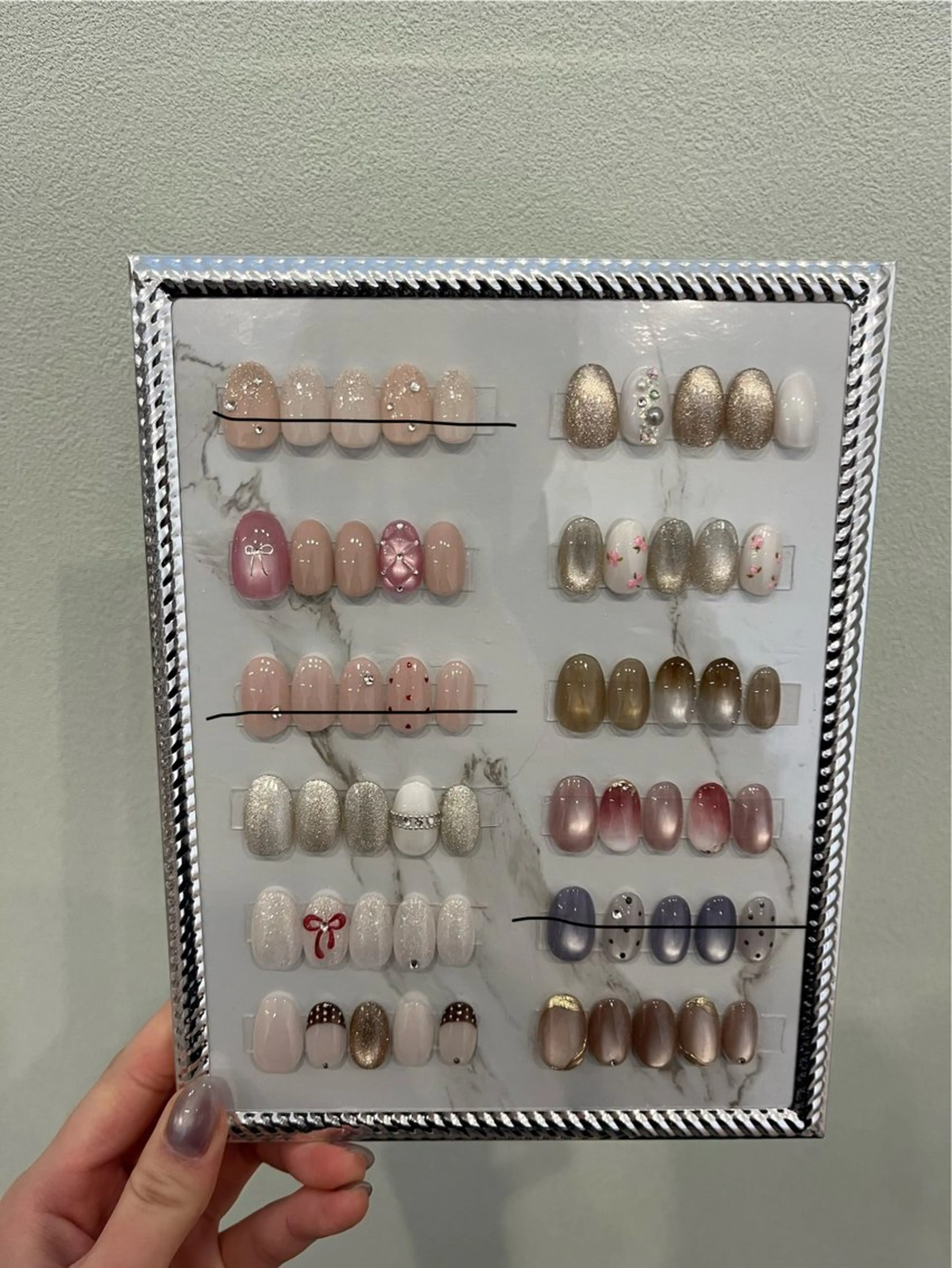 ショート twinkle&co所属・越田 有香子のネイルデザイン