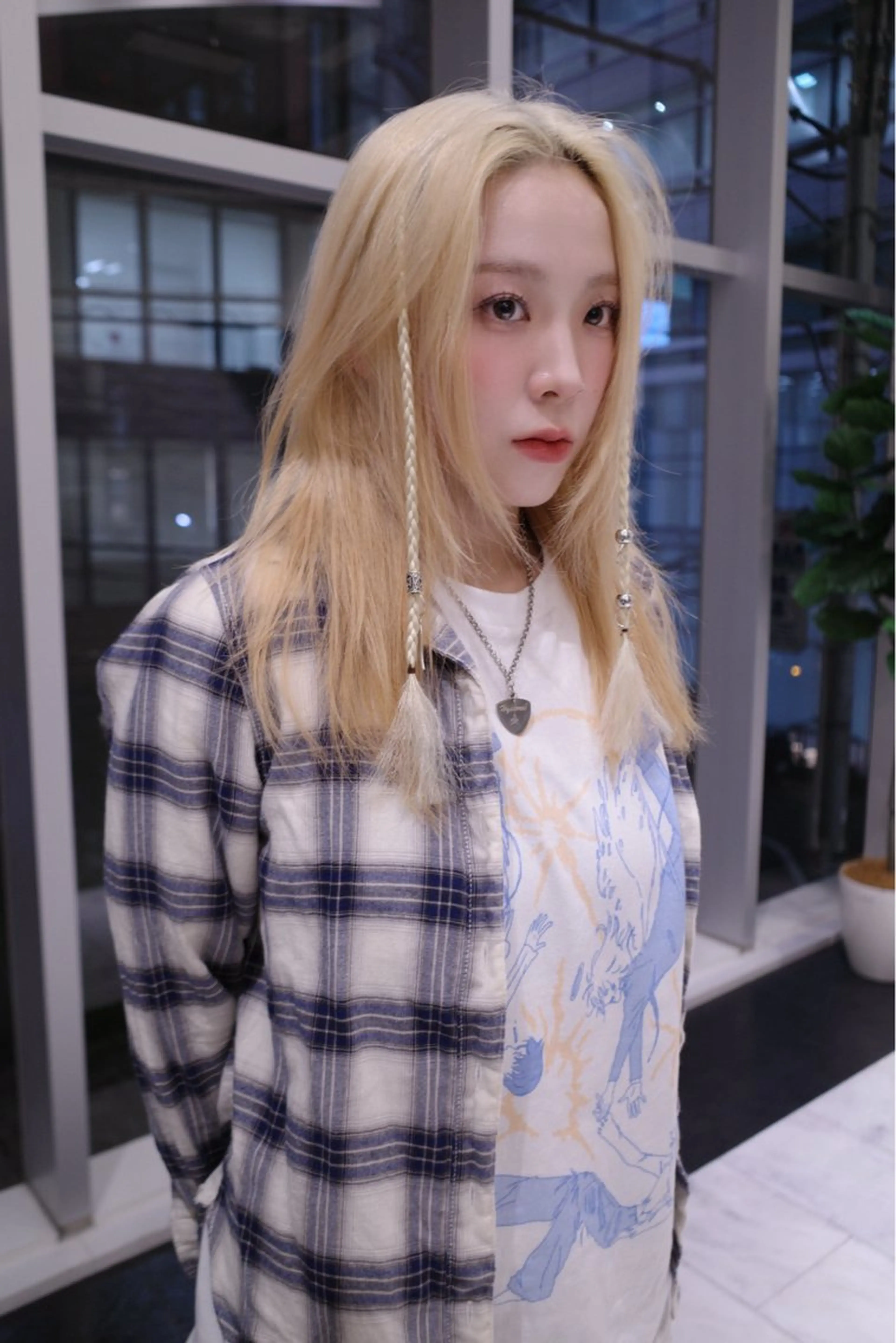 ミディアム カラー カット ヘアカラー トリートメント SALOWIN所属・ブリーチ✨ ボブ✨レイヤーのヘアスタイル