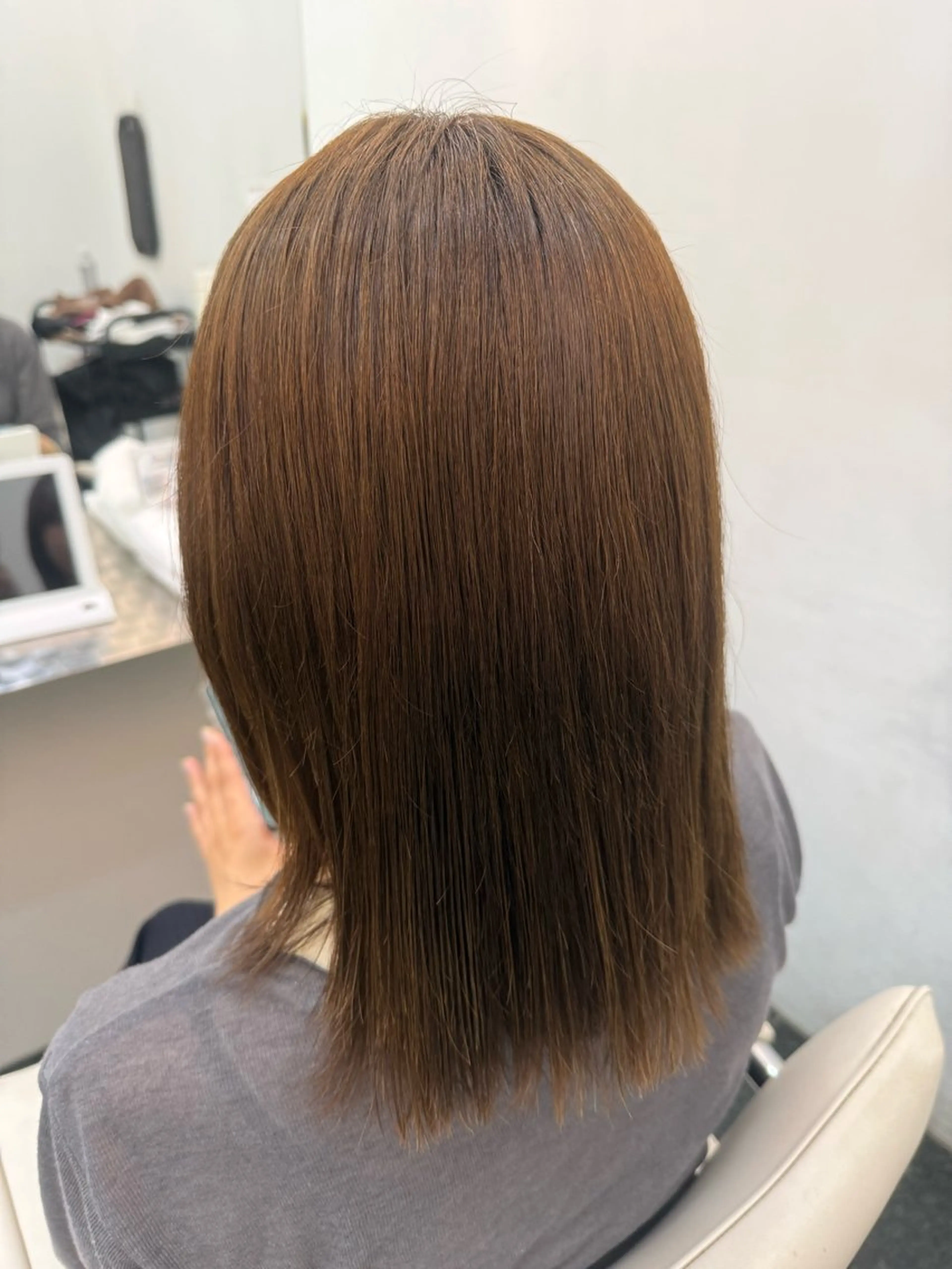 カラー 透明感カラー💎 岩崎美優のヘアスタイル