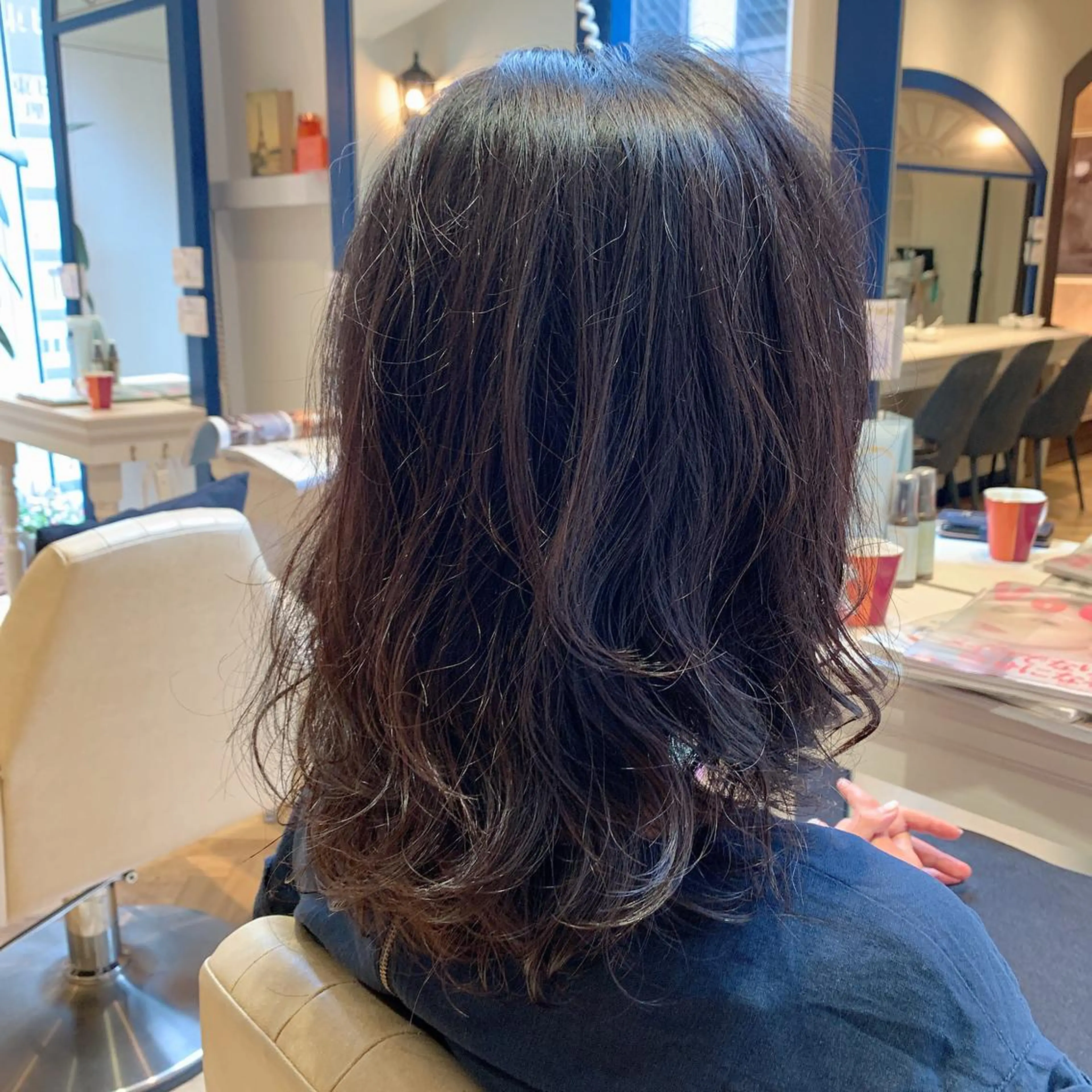 ミディアム カット ヘアカラー トリートメント 縮毛/ショート/ ボブ/レイヤー/小原のヘアスタイル