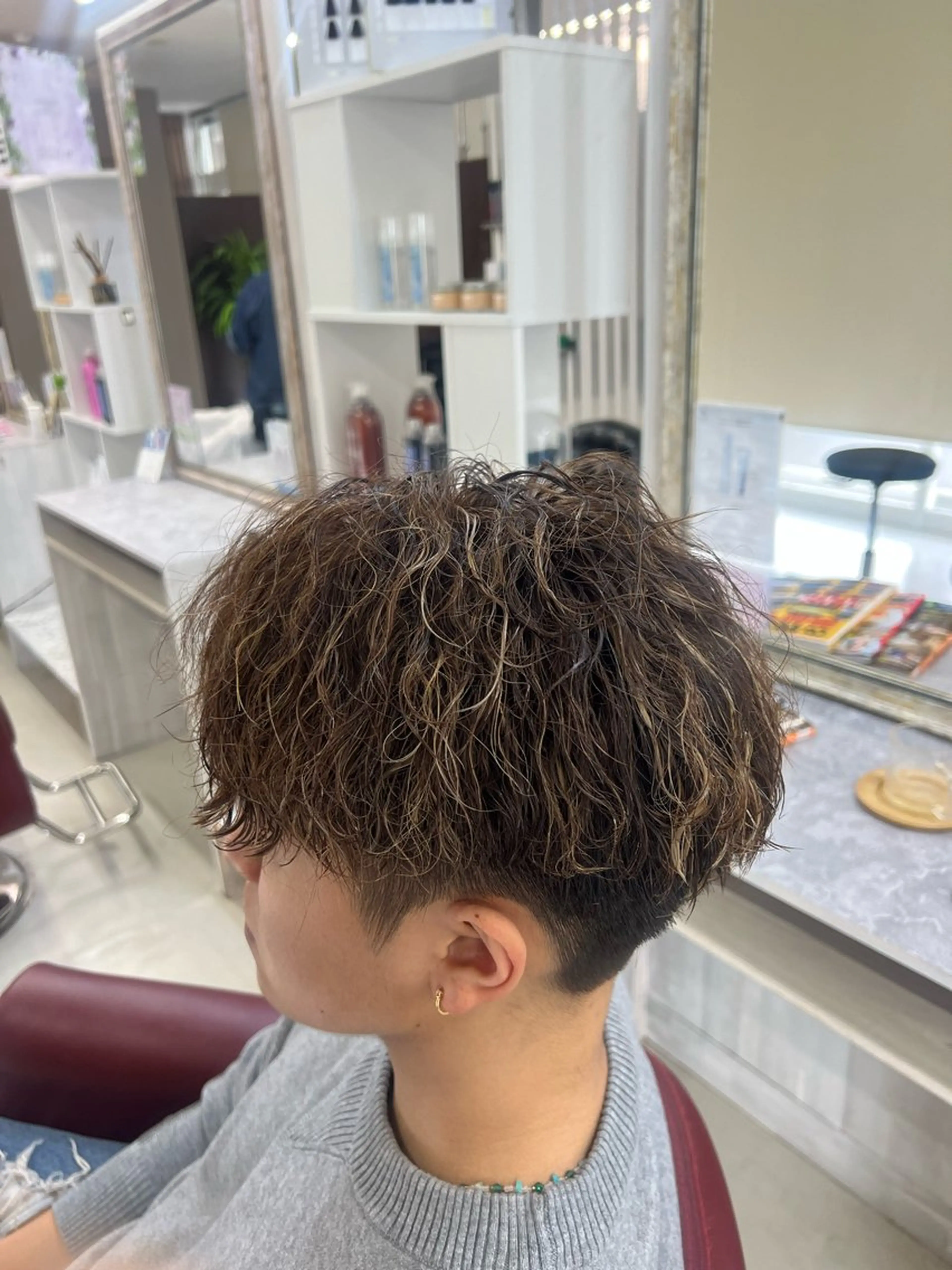 ショート カラー パーマ メンズ メンズメッシュ メンズパーマ メッシュ KEN 🌟のヘアスタイル