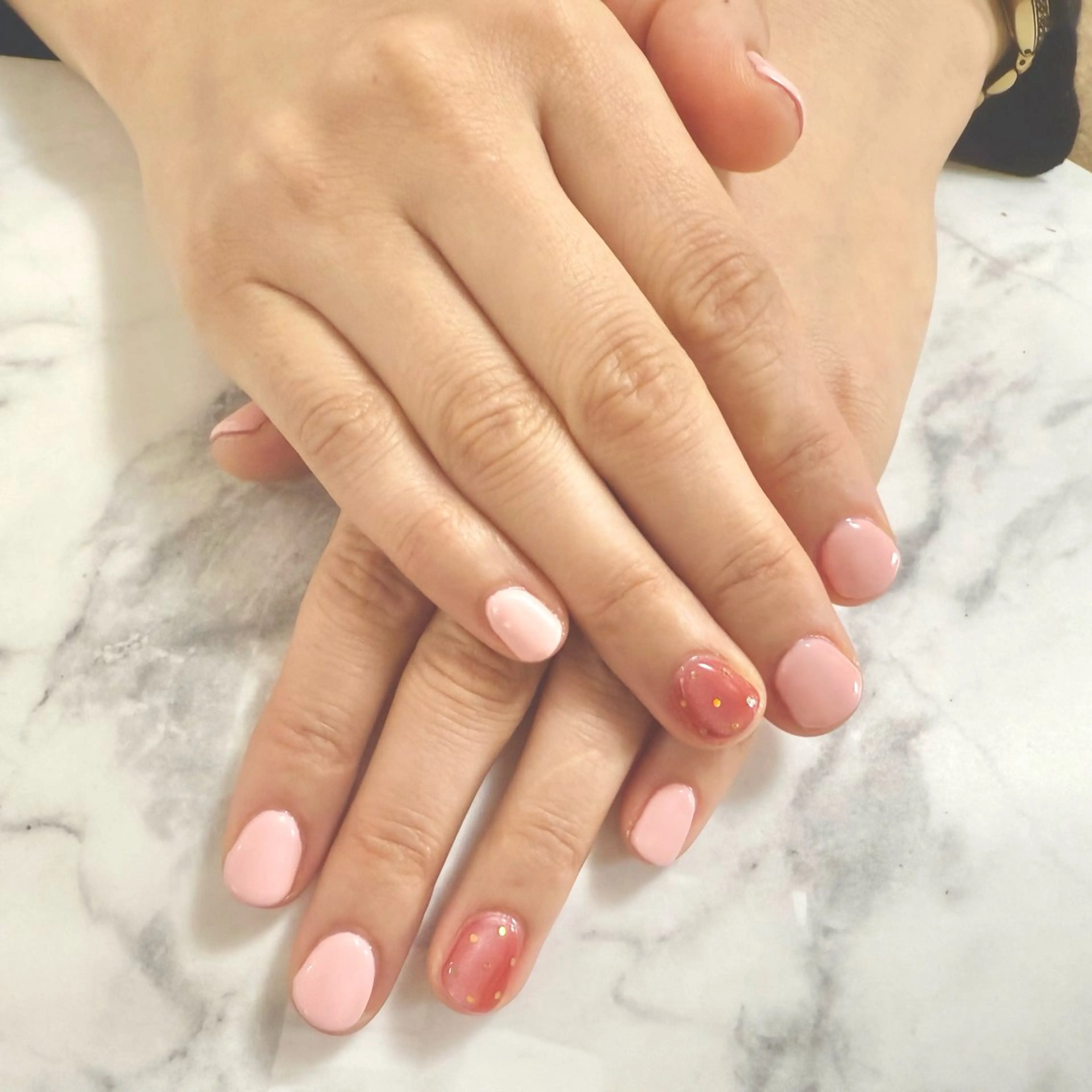 ネイル ハンドネイル Mint glow ABEのネイルデザイン