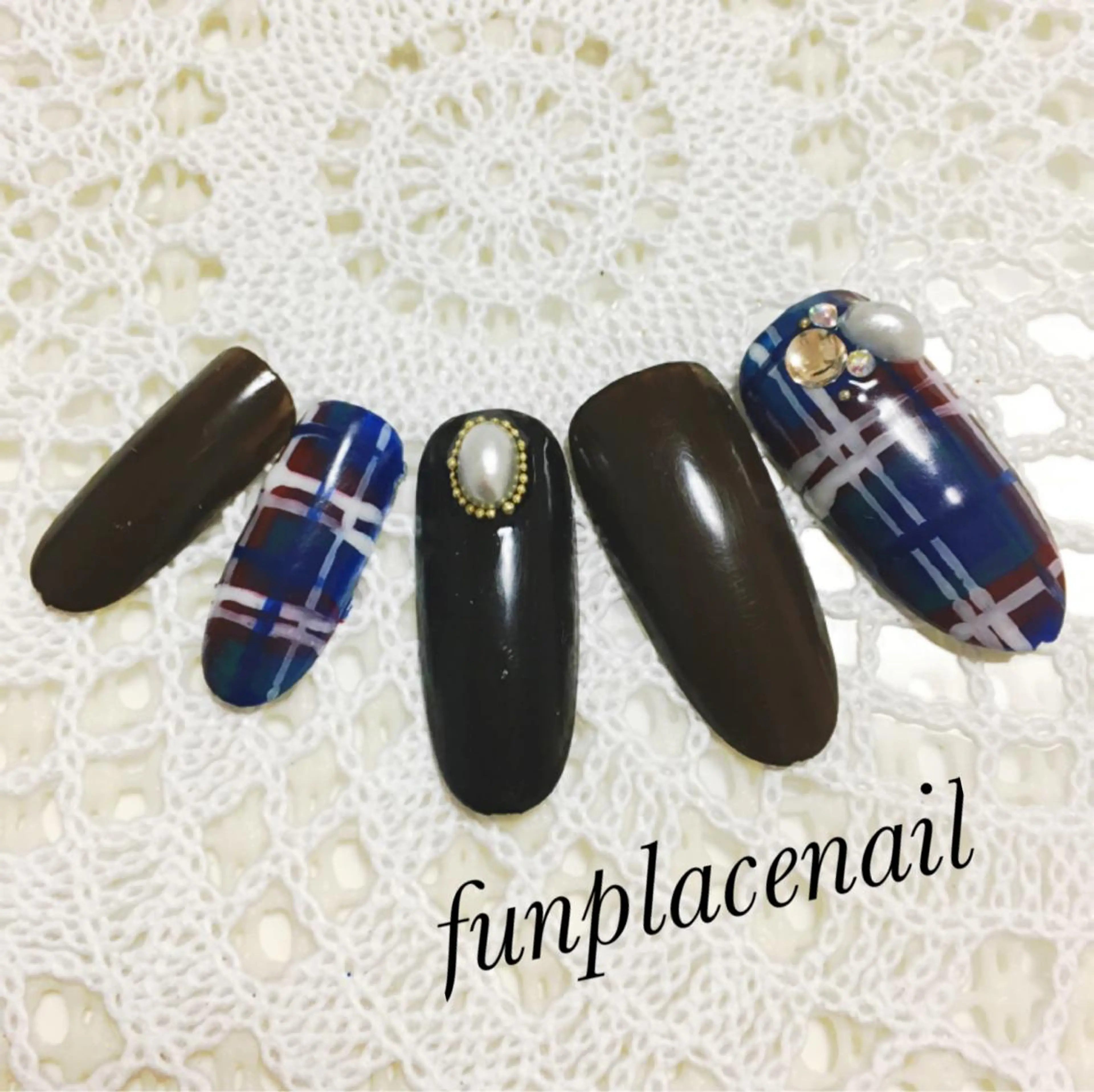 ショート ミディアム セミロング ロング カラー パーマ ヘアアレンジ キッズ ネイル マツエク・マツパ nail salon＆school felice所属・フェリーチェ瑞江店 新山のネイルデザイン