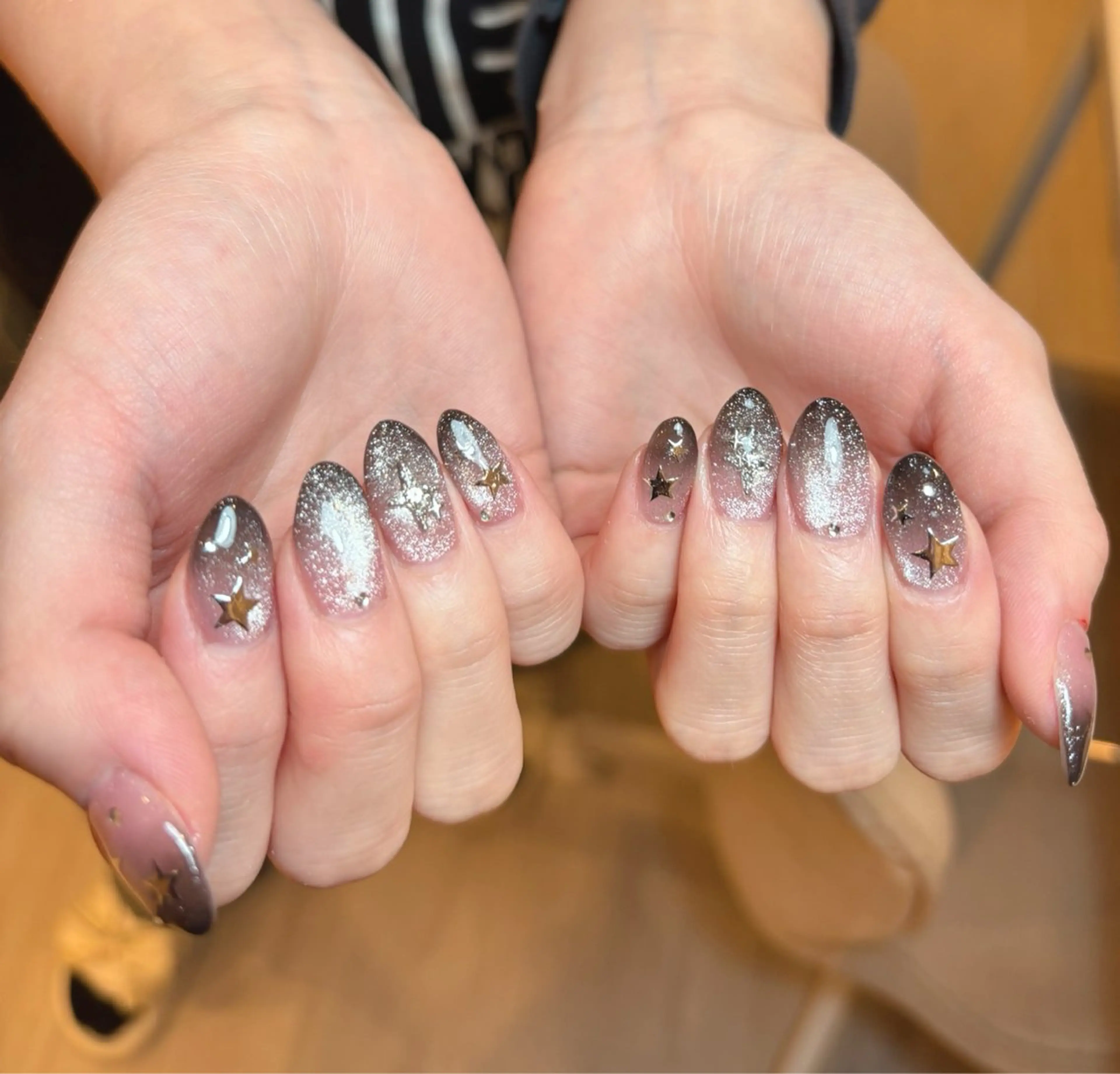 ネイル EASEN　伊藤 深秋のネイルデザイン