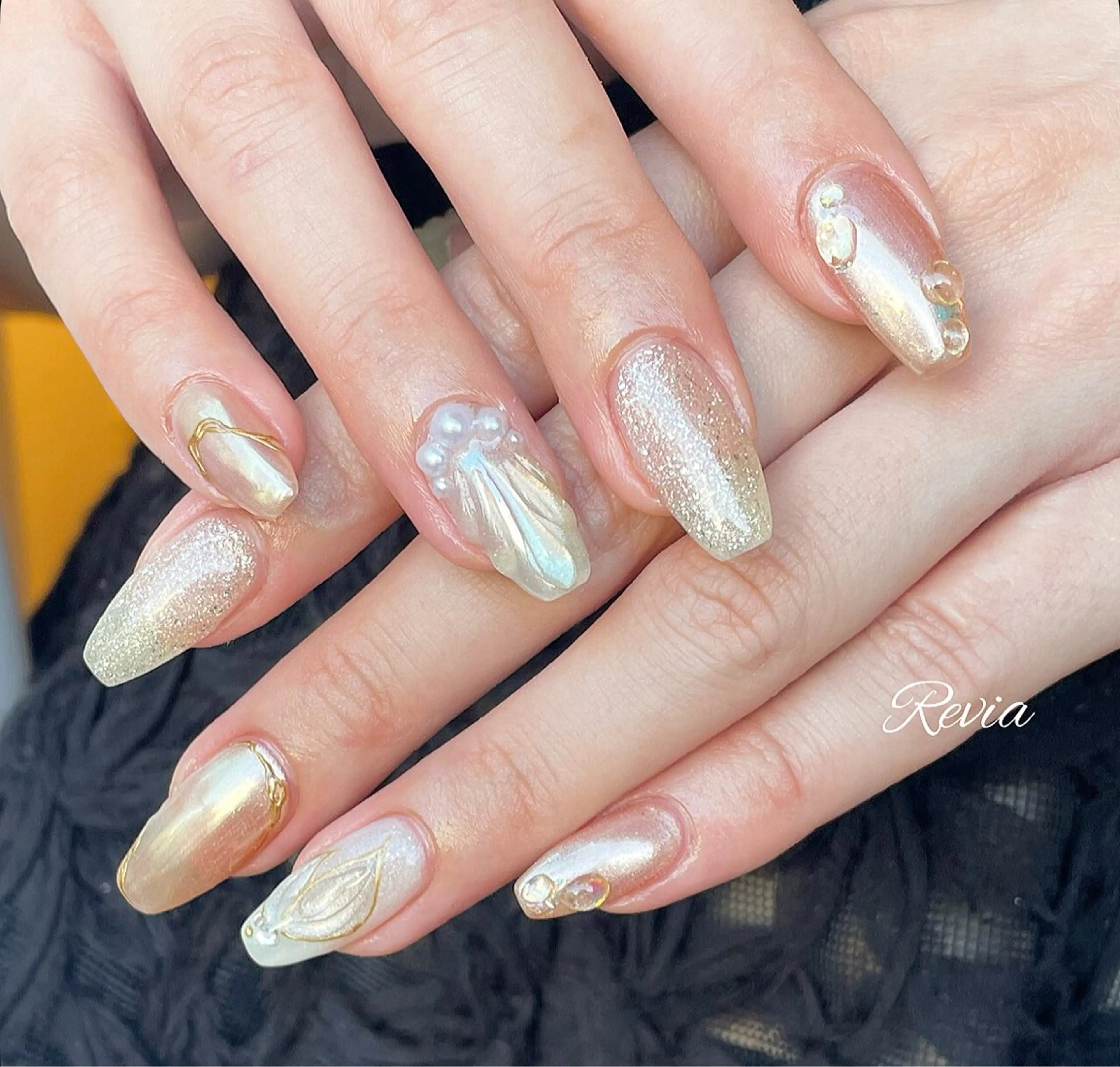 ネイル ハンドネイル revia所属・ERI Nailistのネイルデザイン