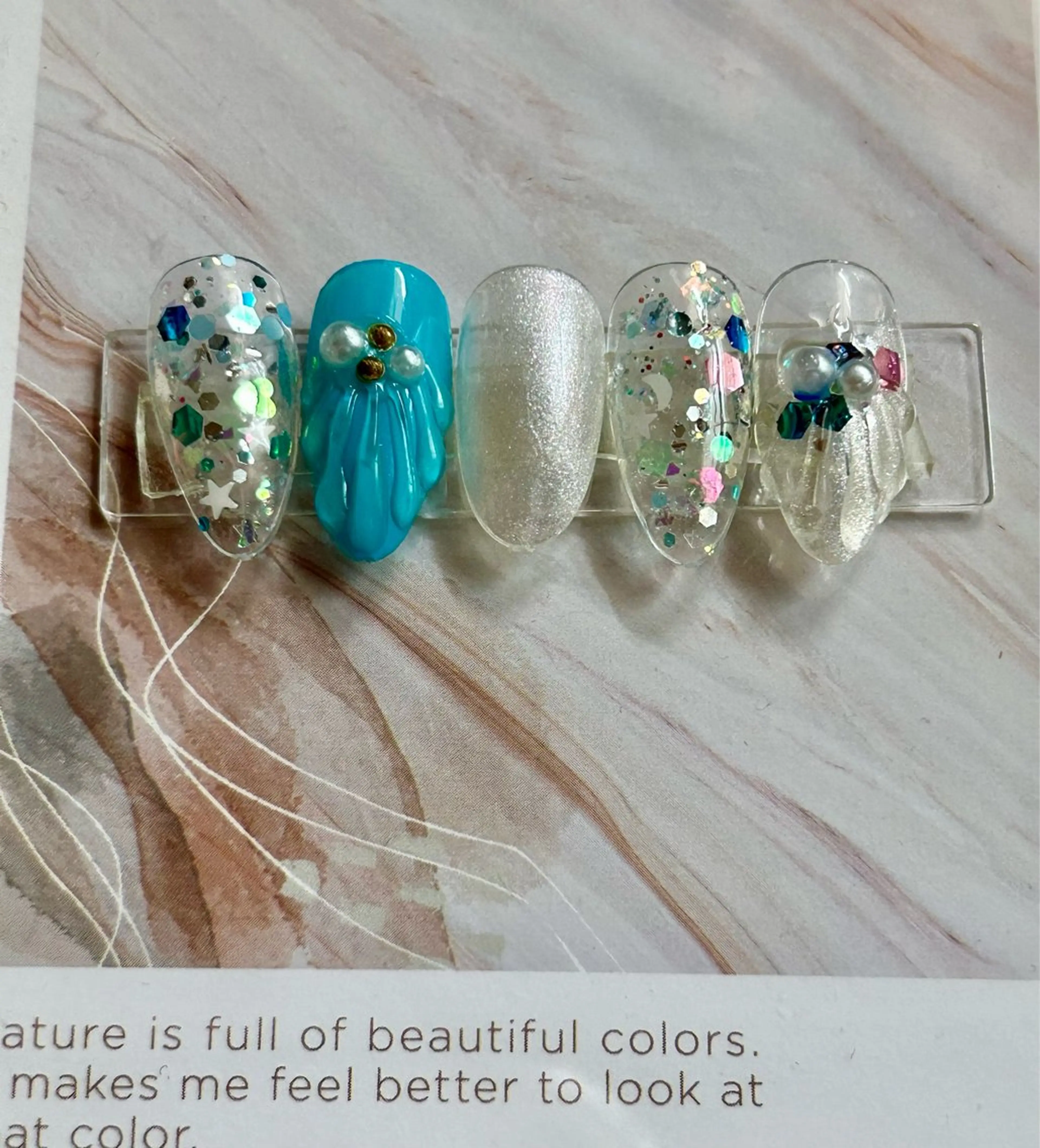 ネイル コウ ヨウのネイルデザイン