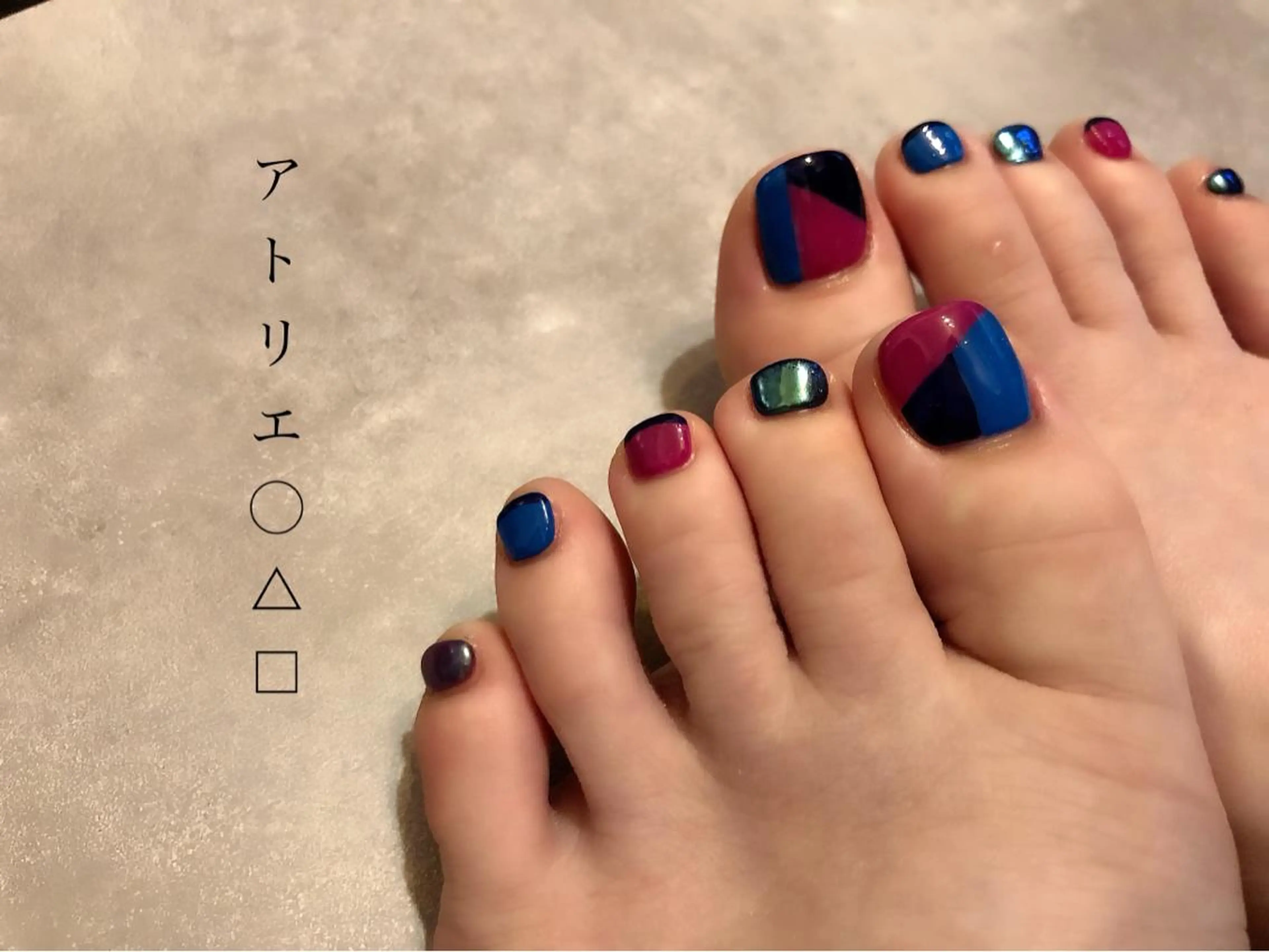 ネイル フットネイル アトリエ ○△□のネイルデザイン
